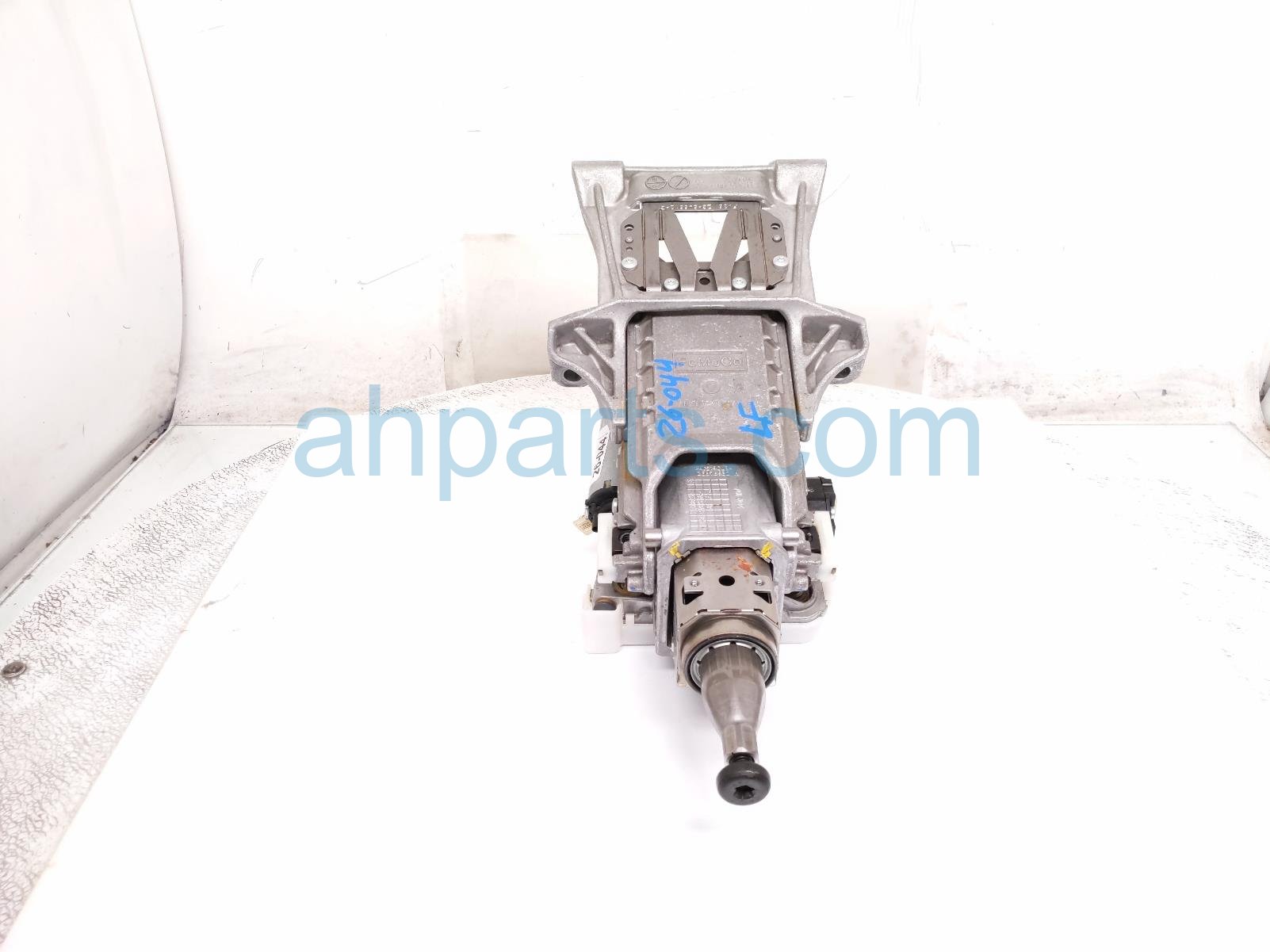 2020 Land Rover Range Rover Sport Shaft Steering Column Assy LR081615 Replacement 2020 Land Rover Range Rover Sport Shaft Steering Column Assy LR081615 Replacement thumbnail
