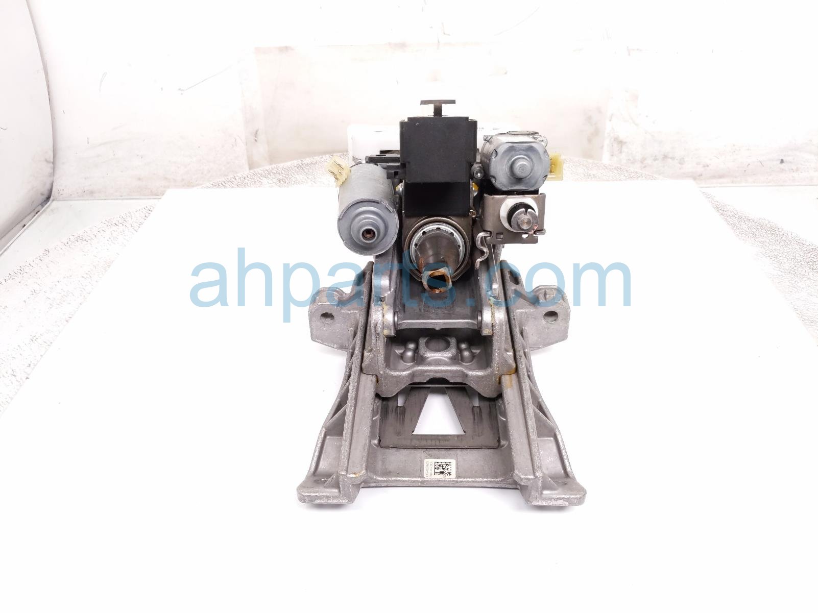 2020 Land Rover Range Rover Sport Shaft Steering Column Assy LR081615 Replacement 2020 Land Rover Range Rover Sport Shaft Steering Column Assy LR081615 Replacement thumbnail
