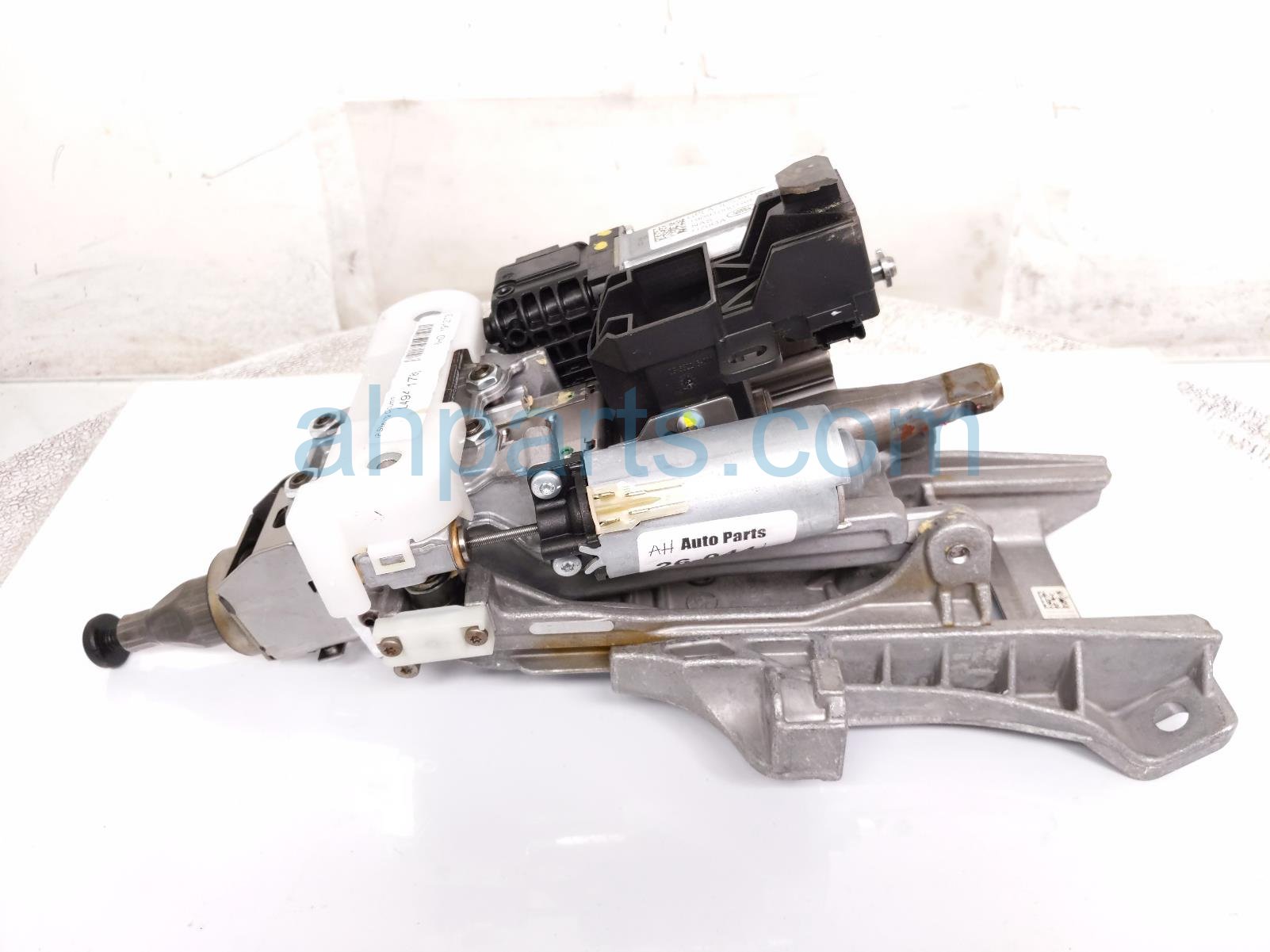 2020 Land Rover Range Rover Sport Shaft Steering Column Assy LR081615 Replacement 2020 Land Rover Range Rover Sport Shaft Steering Column Assy LR081615 Replacement thumbnail