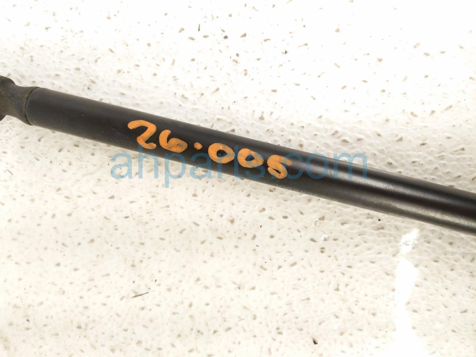 2023 Jeep Cherokee Hood Shock Strut 68290461AA Replacement 2023 Jeep Cherokee Hood Shock Strut 68290461AA Replacement thumbnail