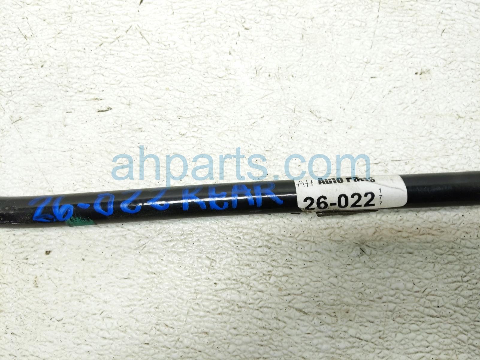 2018 Jeep Renegade Rear Stabilizer / Sway Bar W/links 68246733AA Replacement 2018 Jeep Renegade Rear Stabilizer / Sway Bar W/links 68246733AA Replacement thumbnail