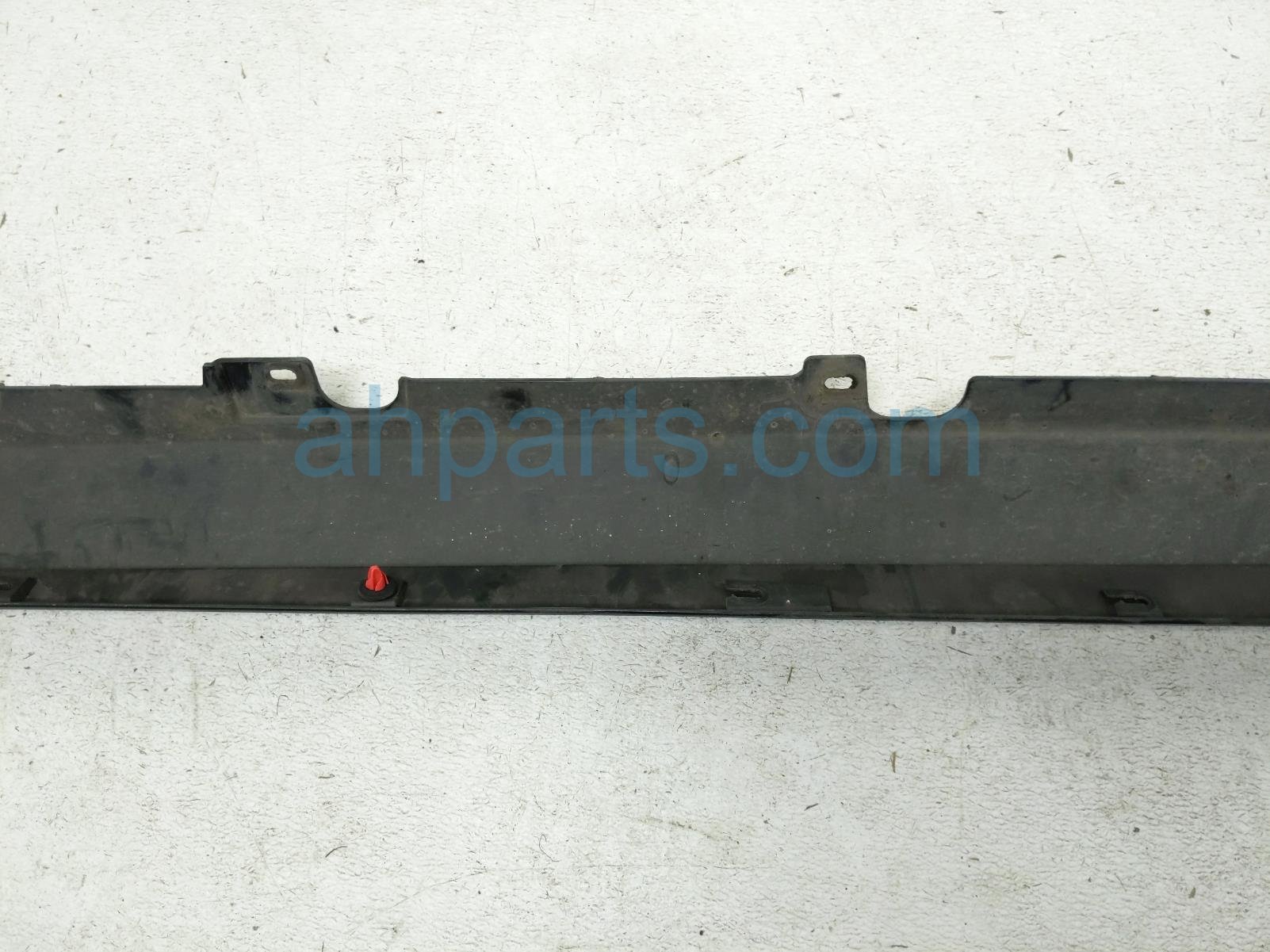 2018 Jeep Renegade Trim Passenger Side Sill Rocker Molding Black 6MA48U5LAA Replacement 2018 Jeep Renegade Trim Passenger Side Sill Rocker Molding Black 6MA48U5LAA Replacement thumbnail