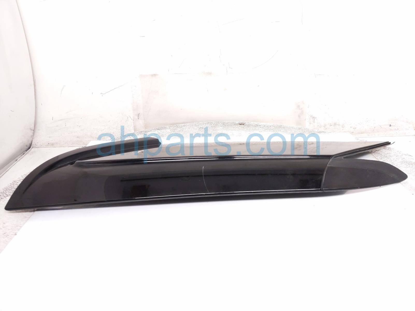 2020 Land Rover Range Rover Sport Driver Rear Pillar Trim Garnish Blk DK62 29149 AH Replacement 2020 Land Rover Range Rover Sport Driver Rear Pillar Trim Garnish Blk DK62 29149 AH Replacement thumbnail