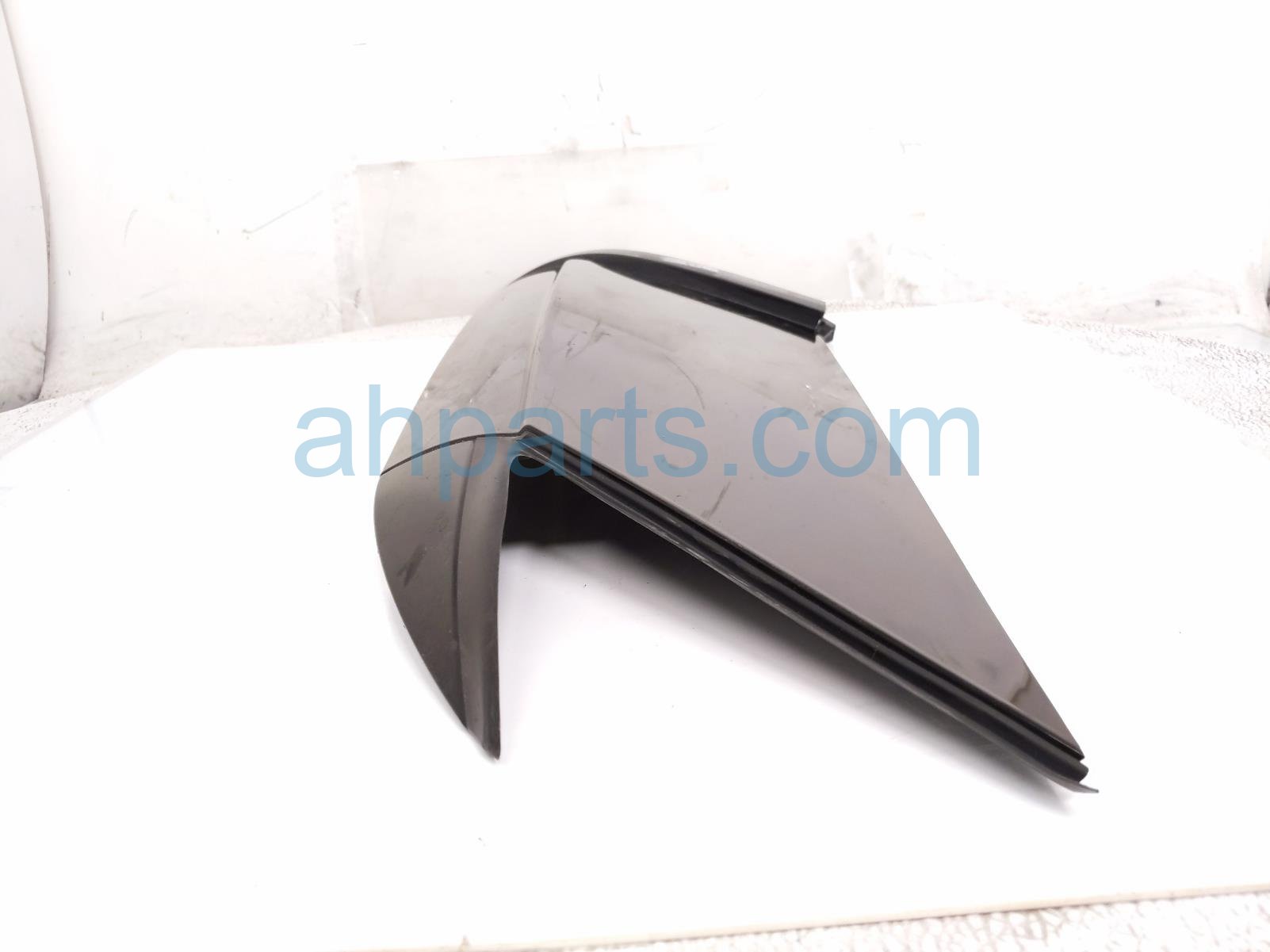 2020 Land Rover Range Rover Sport Driver Rear Pillar Trim Garnish Blk DK62 29149 AH Replacement 2020 Land Rover Range Rover Sport Driver Rear Pillar Trim Garnish Blk DK62 29149 AH Replacement thumbnail