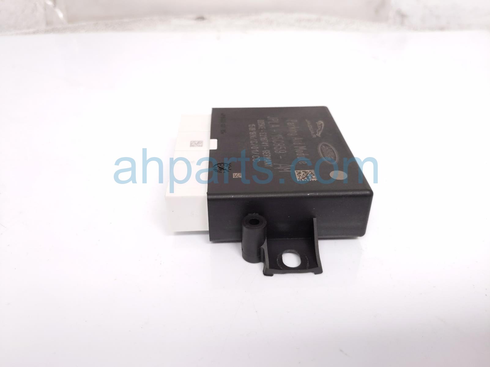 2020 Land Rover Range Rover Sport Parking Aid Ctrl Mod Rear Passenger JPLA 15C859 AM Replacement 2020 Land Rover Range Rover Sport Parking Aid Ctrl Mod Rear Passenger JPLA 15C859 AM Replacement thumbnail