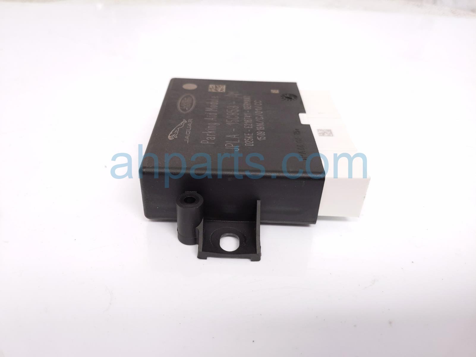 2020 Land Rover Range Rover Sport Parking Aid Ctrl Mod Rear Passenger JPLA 15C859 AM Replacement 2020 Land Rover Range Rover Sport Parking Aid Ctrl Mod Rear Passenger JPLA 15C859 AM Replacement thumbnail