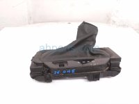 Toyota A/T SHIFTER TRIM BEZEL W/BOOT Toyota A/T SHIFTER TRIM BEZEL W/BOOT