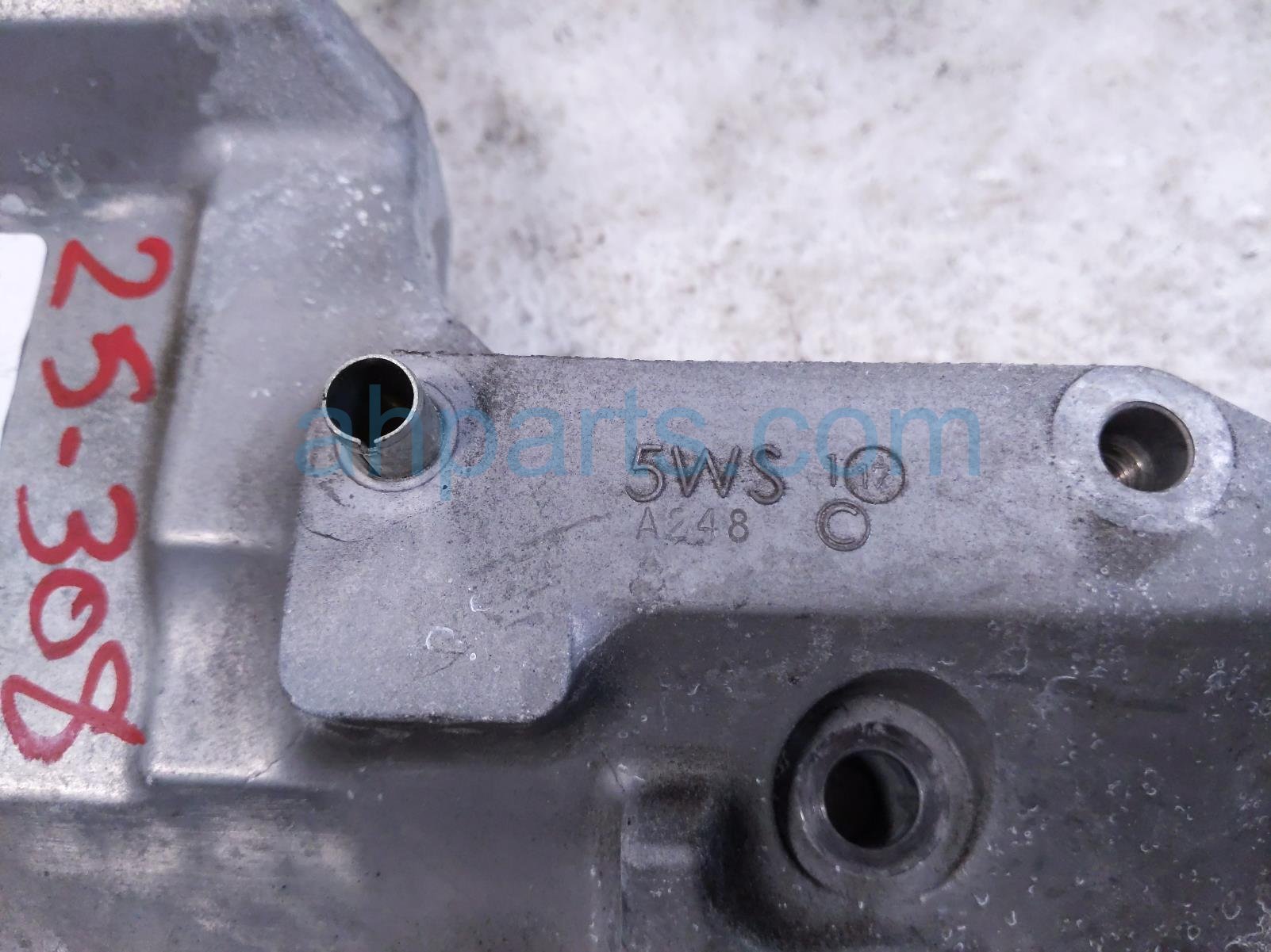 2018 Acura MDX Engine/motor Mount Ac Compressor Bracket hybrid Awd 38930 5WS A00 Replacement 2018 Acura MDX Engine/motor Mount Ac Compressor Bracket hybrid Awd 38930 5WS A00 Replacement thumbnail