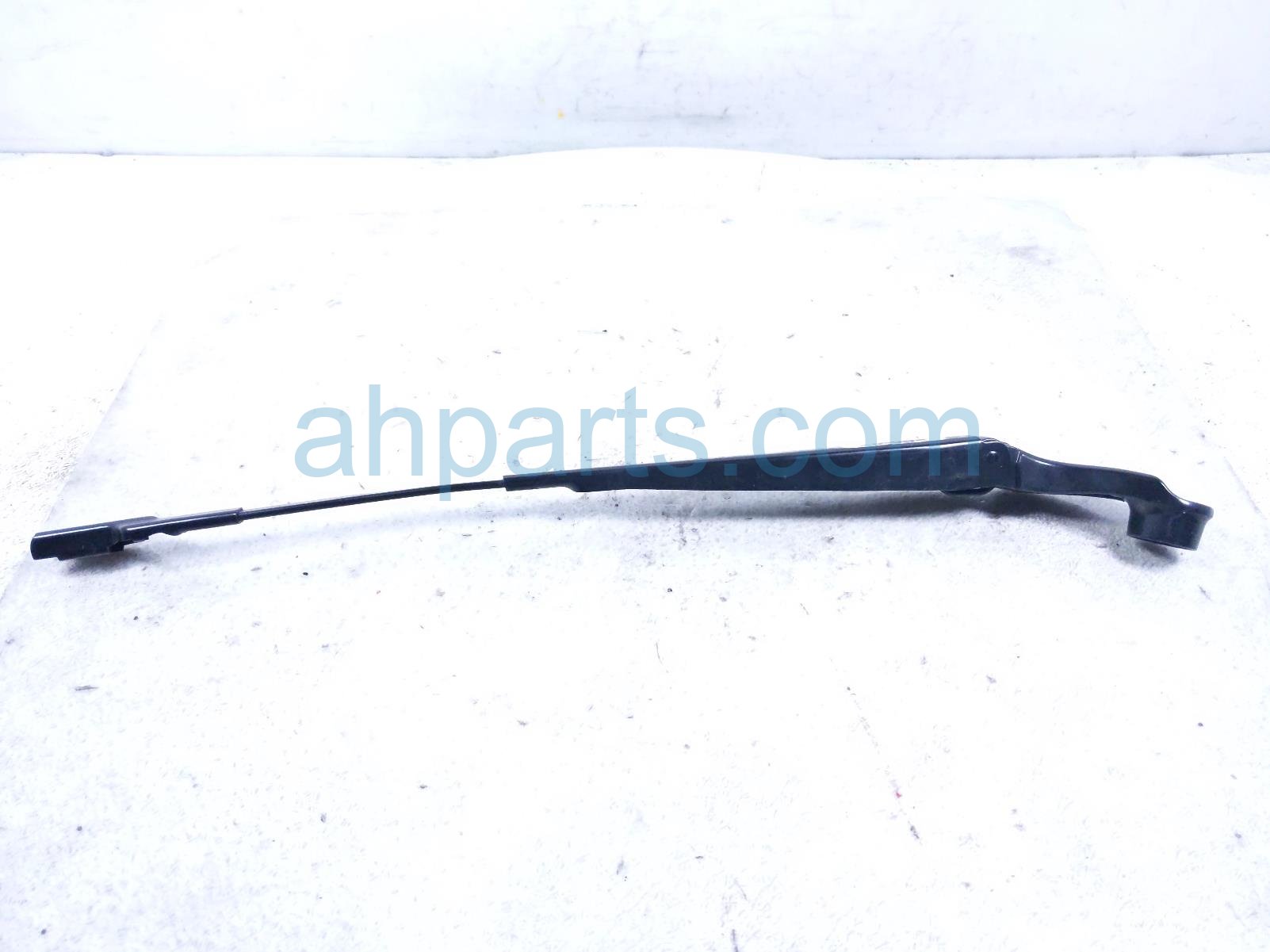 $49 Toyota RH WINDSHIELD WIPER ARM