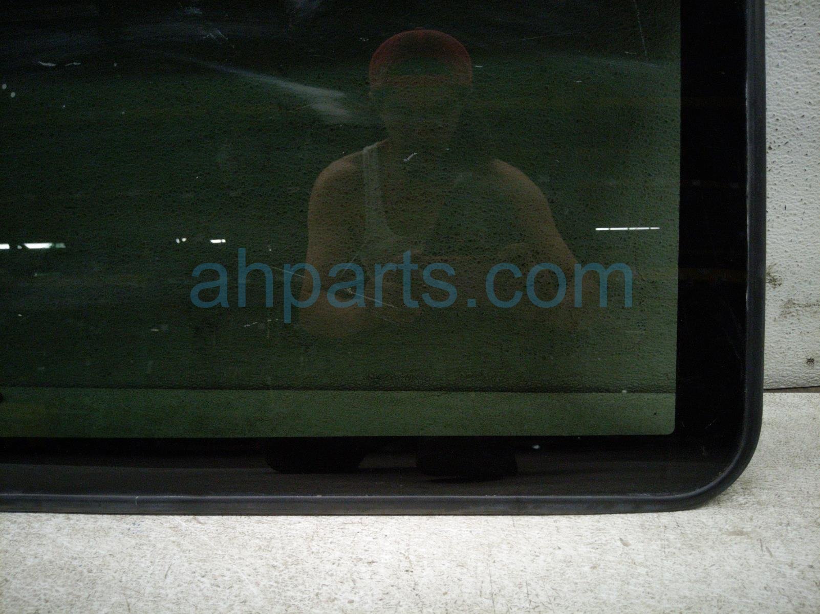 2021 Toyota Sienna Sunroof / Sun Roof Glass Window 63201 08060 Replacement 2021 Toyota Sienna Sunroof / Sun Roof Glass Window 63201 08060 Replacement thumbnail