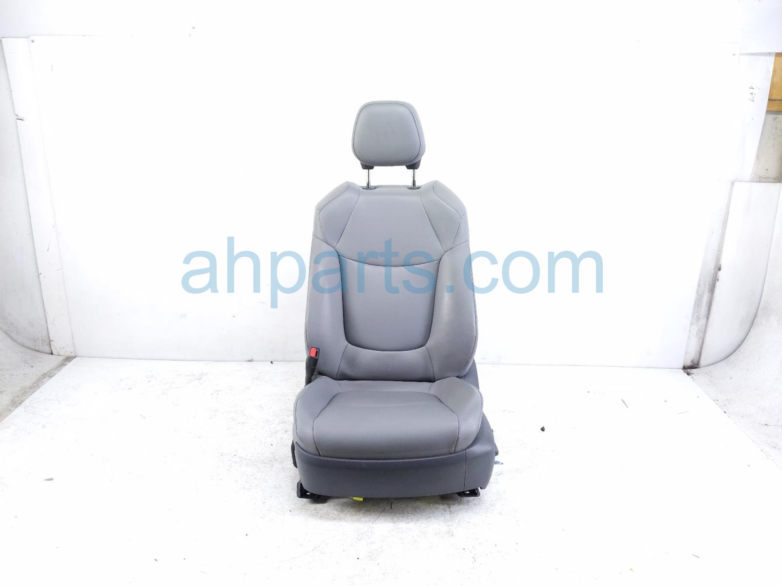 Toyota FR/LH SEAT - GREY - W/ AIRBAG