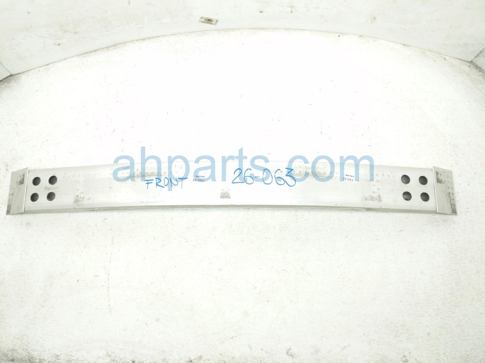Toyota FRONT UPPER BUMPER REINFORCEMENT BAR