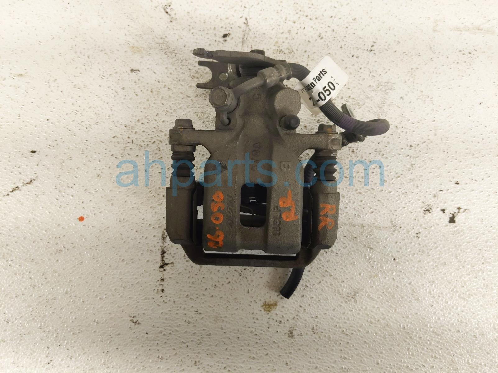 $39 Honda RR/RH BRAKE CALIPER