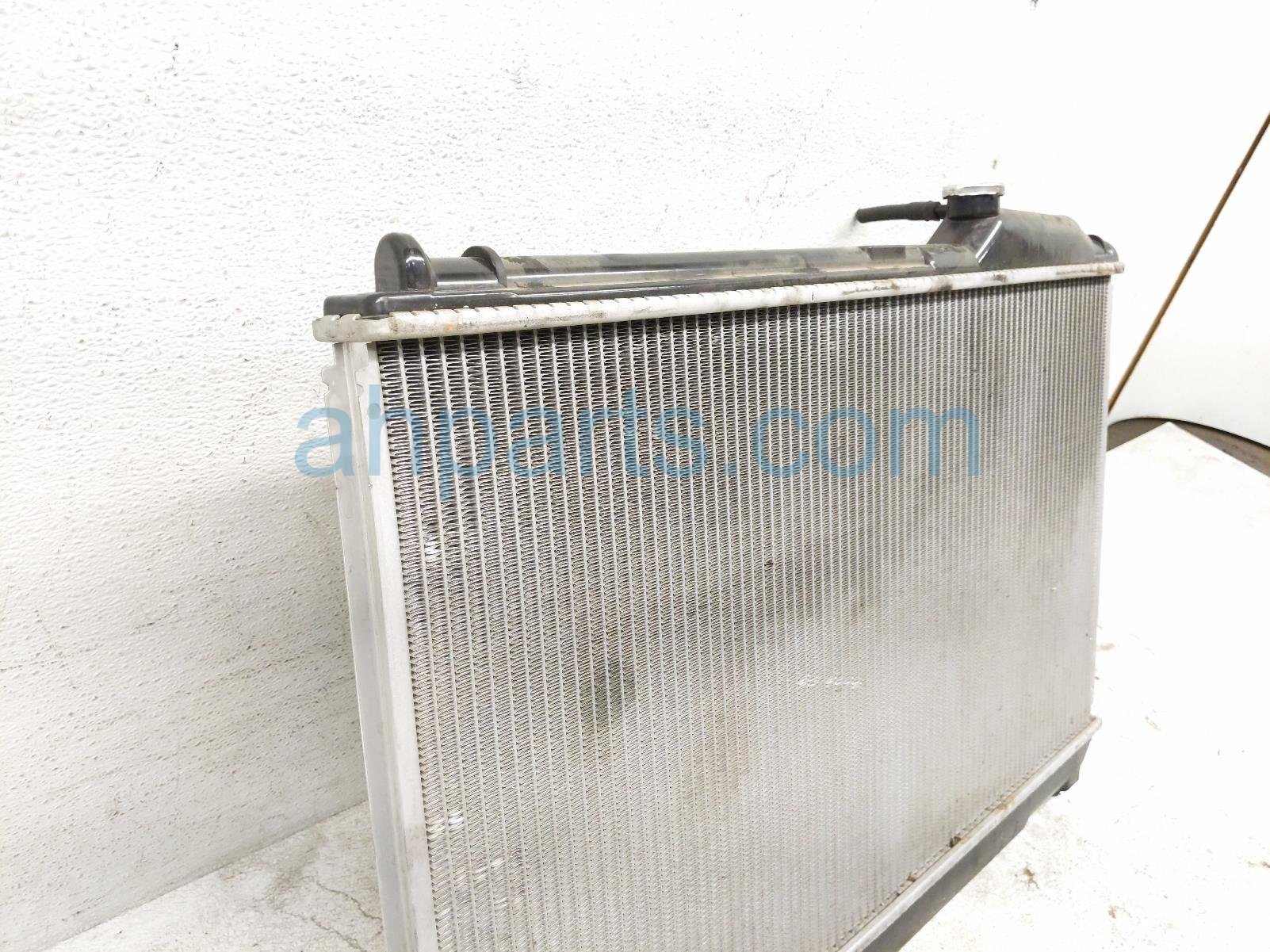 2001 Lexus Ls430 Radiator 16400 50231 Replacement 2001 Lexus Ls430 Radiator 16400 50231 Replacement thumbnail