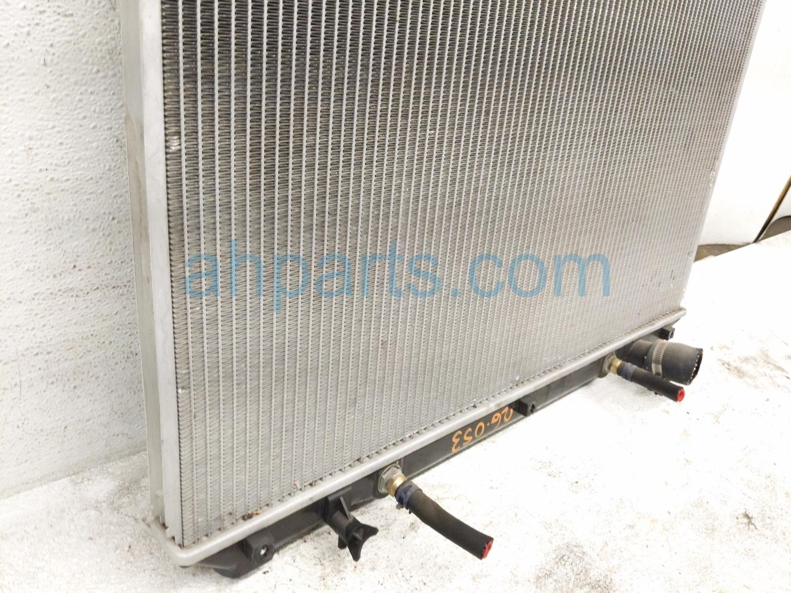 2001 Lexus Ls430 Radiator 16400 50231 Replacement 2001 Lexus Ls430 Radiator 16400 50231 Replacement thumbnail