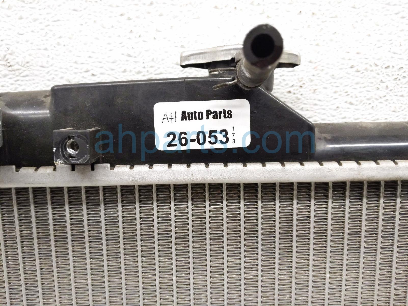 2001 Lexus Ls430 Radiator 16400 50231 Replacement 2001 Lexus Ls430 Radiator 16400 50231 Replacement thumbnail