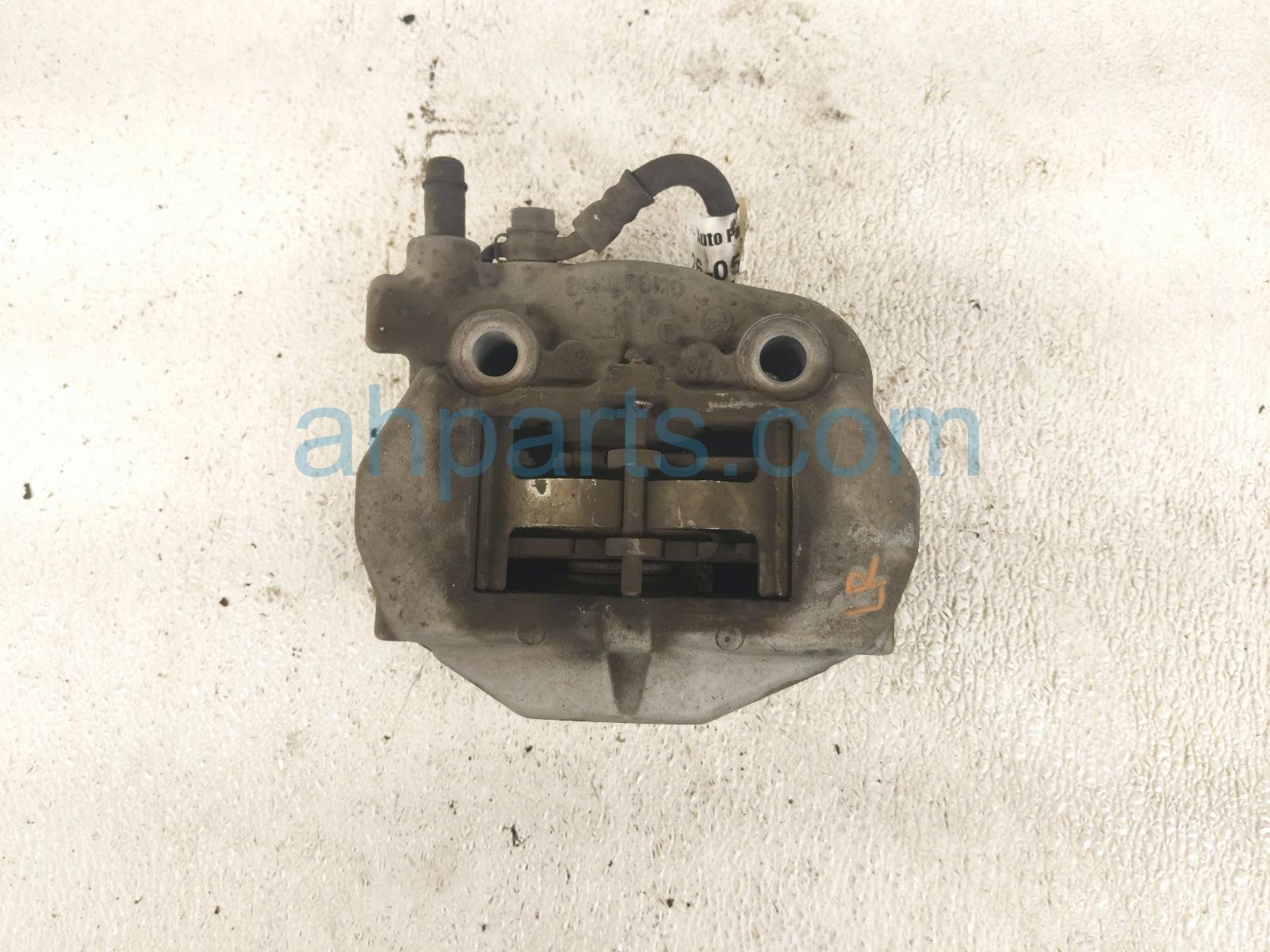 2001 Lexus Ls430 Rear Driver Brake Caliper 47750 50150 Replacement 2001 Lexus Ls430 Rear Driver Brake Caliper 47750 50150 Replacement thumbnail
