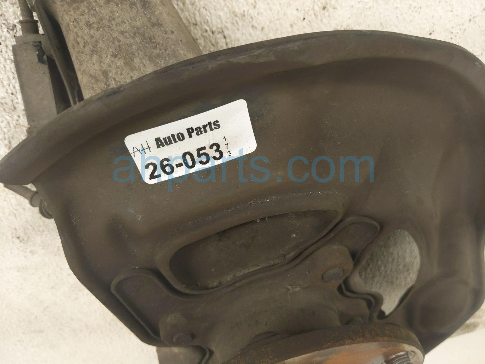 2001 Lexus Ls430 Front Passenger Spindle Knuckle Hub 43201 50010 Replacement 2001 Lexus Ls430 Front Passenger Spindle Knuckle Hub 43201 50010 Replacement thumbnail