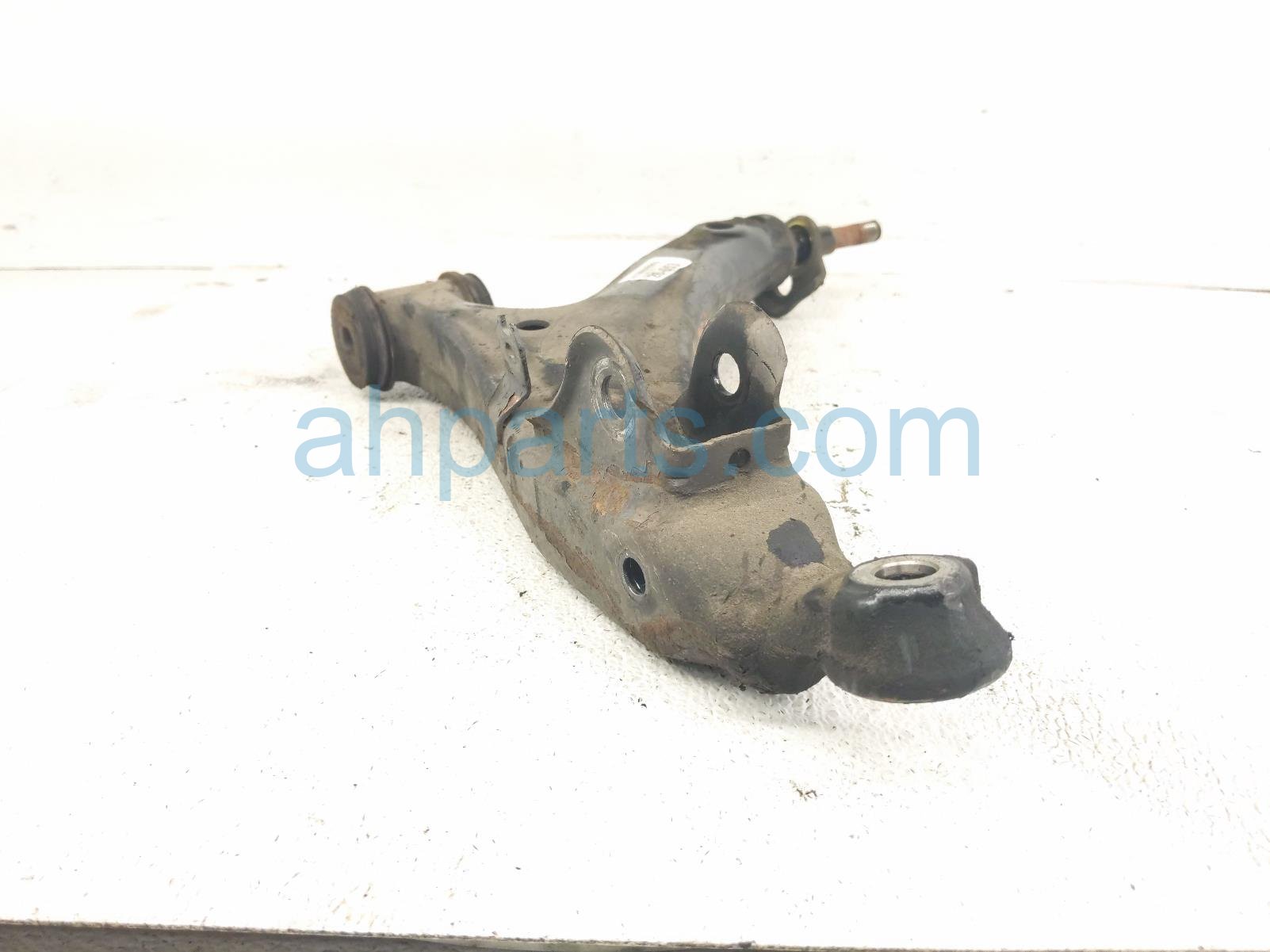2001 Lexus Ls430 Front Driver Lower Control Arm 48640 50050 Replacement 2001 Lexus Ls430 Front Driver Lower Control Arm 48640 50050 Replacement thumbnail