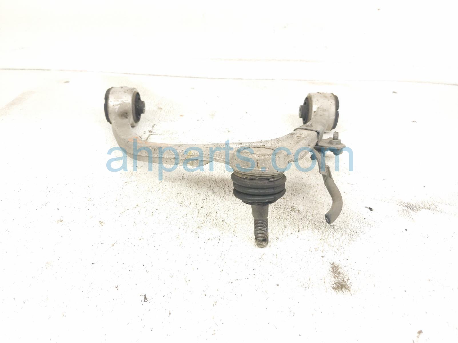 2001 Lexus Ls430 Front Driver Upper Control Arm 48630 59035 Replacement 2001 Lexus Ls430 Front Driver Upper Control Arm 48630 59035 Replacement thumbnail