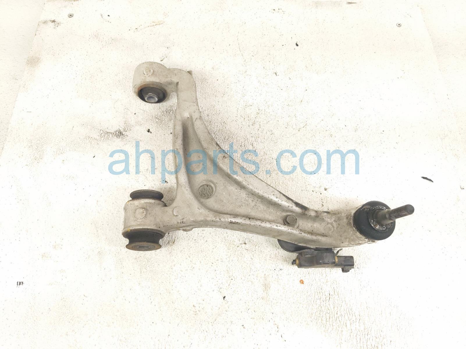 2001 Lexus Ls430 Rear Passenger Upper Control Arm 48770 59035 Replacement 2001 Lexus Ls430 Rear Passenger Upper Control Arm 48770 59035 Replacement thumbnail