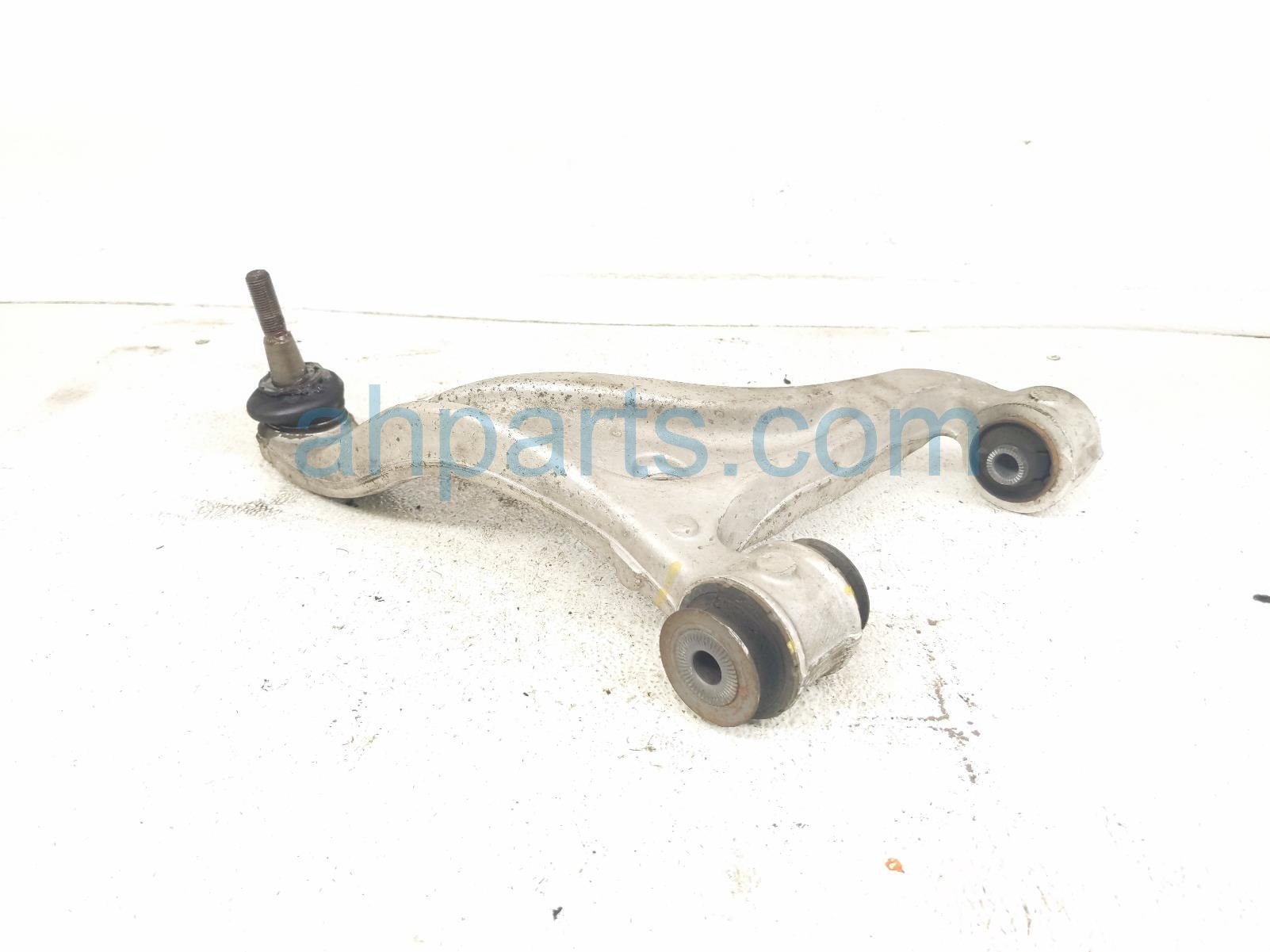 2001 Lexus Ls430 Rear Driver Upper Control Arm 48790 59035 Replacement 2001 Lexus Ls430 Rear Driver Upper Control Arm 48790 59035 Replacement thumbnail