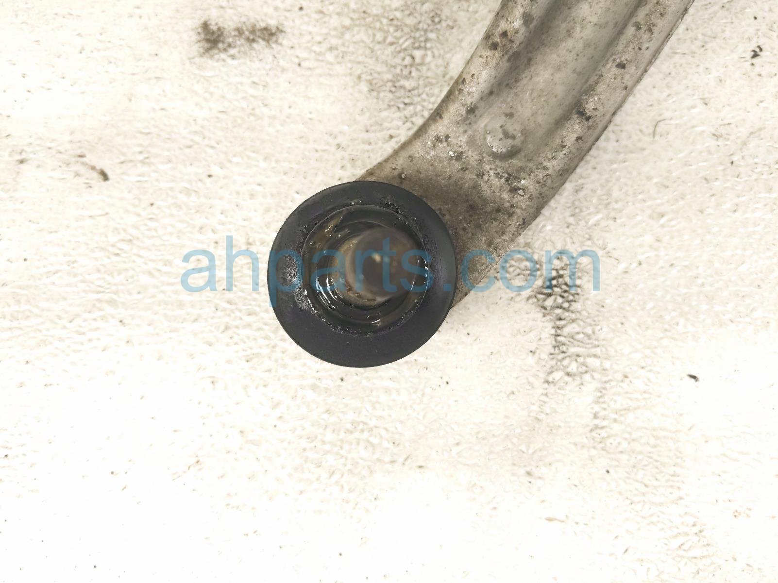 2001 Lexus Ls430 Rear Driver Upper Control Arm 48790 59035 Replacement 2001 Lexus Ls430 Rear Driver Upper Control Arm 48790 59035 Replacement thumbnail