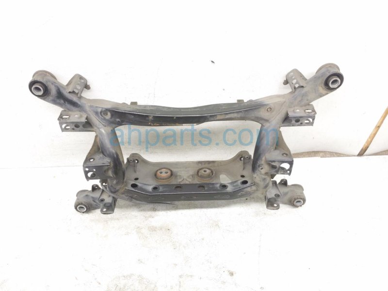 Ls430 Subframe Sold 2001 Lexus Ls430 Crossmember Rear Sub Frame / Cradle 51206-50040
