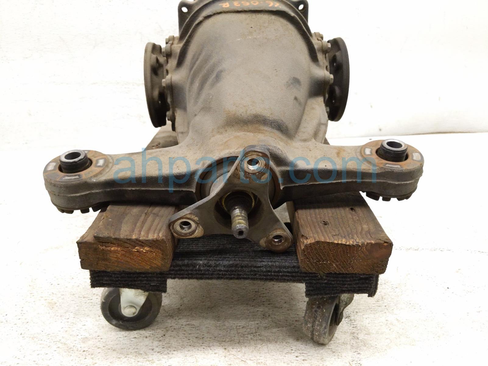 2001 Lexus Ls430 Rear Differential 41110 30820 Replacement 2001 Lexus Ls430 Rear Differential 41110 30820 Replacement thumbnail