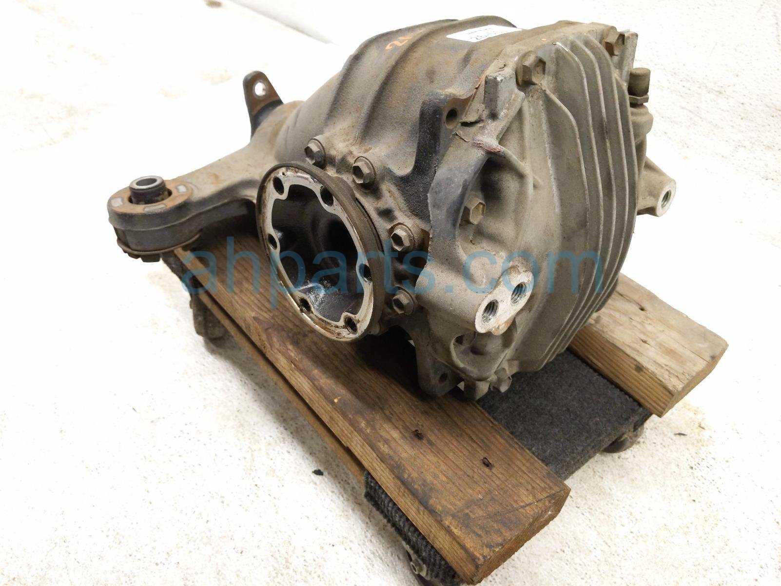 2001 Lexus Ls430 Rear Differential 41110 30820 Replacement 2001 Lexus Ls430 Rear Differential 41110 30820 Replacement thumbnail