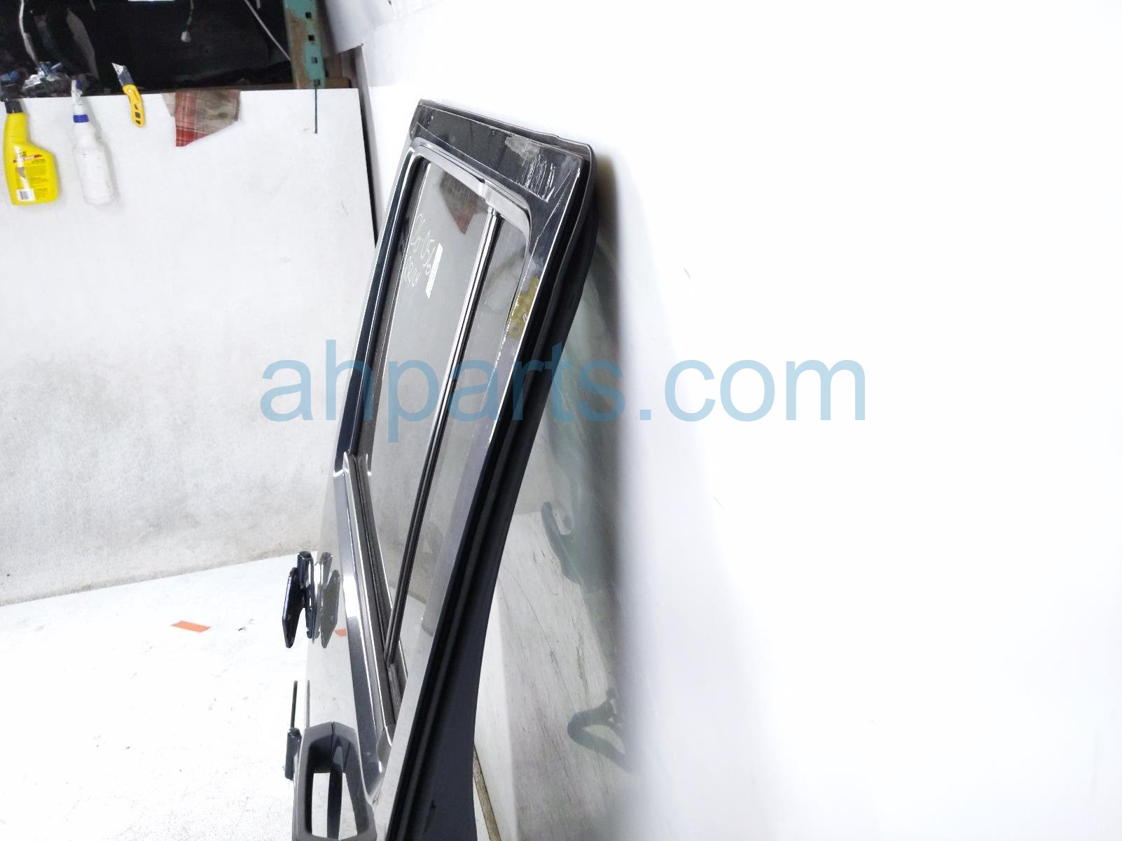 2017 Jeep Wrangler Rear Driver Door Grey No Inside Trim* 55395441AC Replacement 2017 Jeep Wrangler Rear Driver Door Grey No Inside Trim* 55395441AC Replacement thumbnail