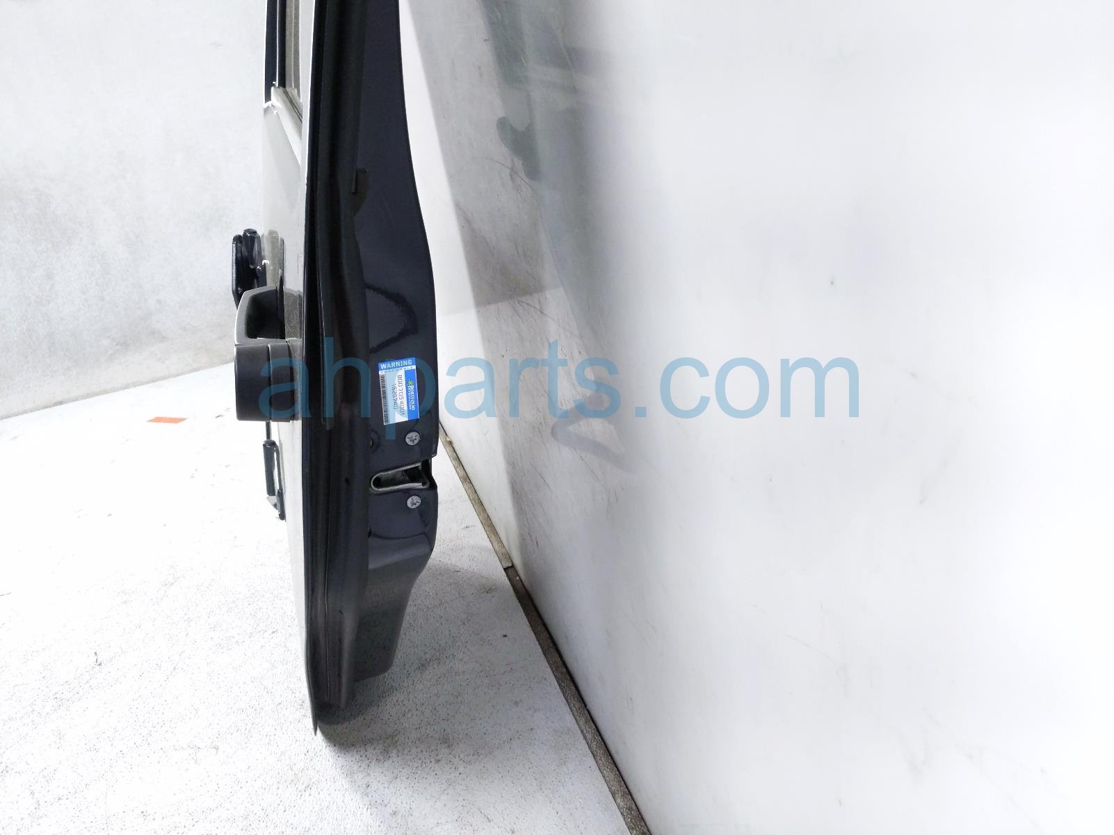 2017 Jeep Wrangler Rear Driver Door Grey No Inside Trim* 55395441AC Replacement 2017 Jeep Wrangler Rear Driver Door Grey No Inside Trim* 55395441AC Replacement thumbnail