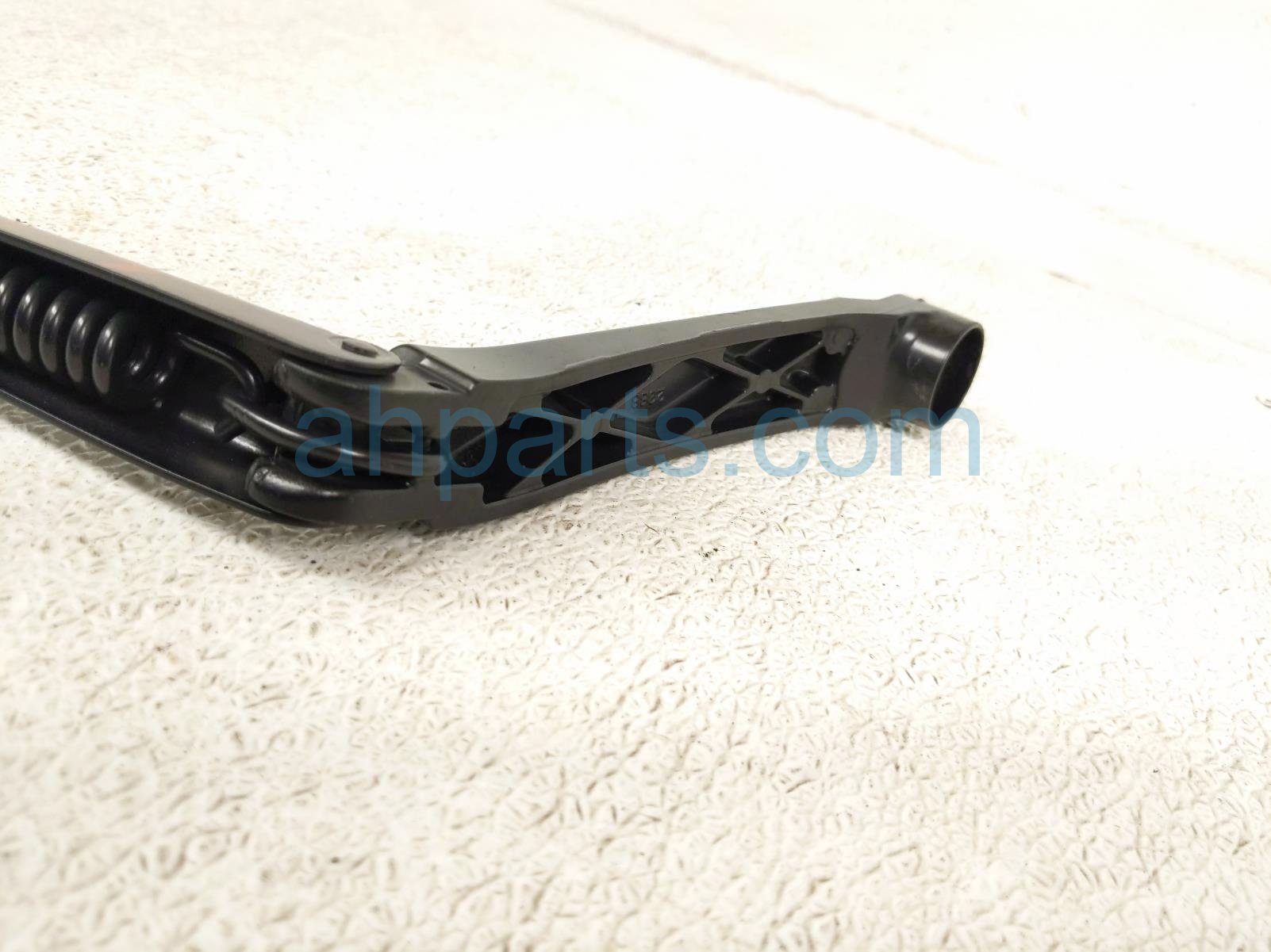 2021 Lexus Is300 Driver Windshield Wiper Arm 85221 53090 Replacement 2021 Lexus Is300 Driver Windshield Wiper Arm 85221 53090 Replacement thumbnail