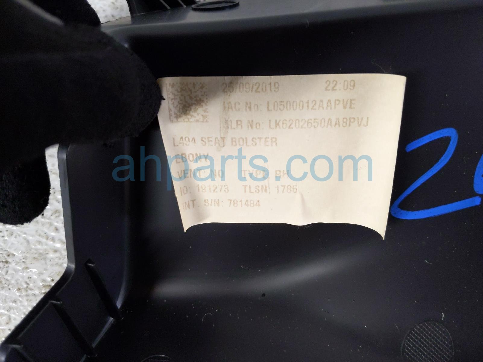 2020 Land Rover Range Rover Sport Rear Passenger Lower Pillar Trim Black LR128877 Replacement 2020 Land Rover Range Rover Sport Rear Passenger Lower Pillar Trim Black LR128877 Replacement thumbnail