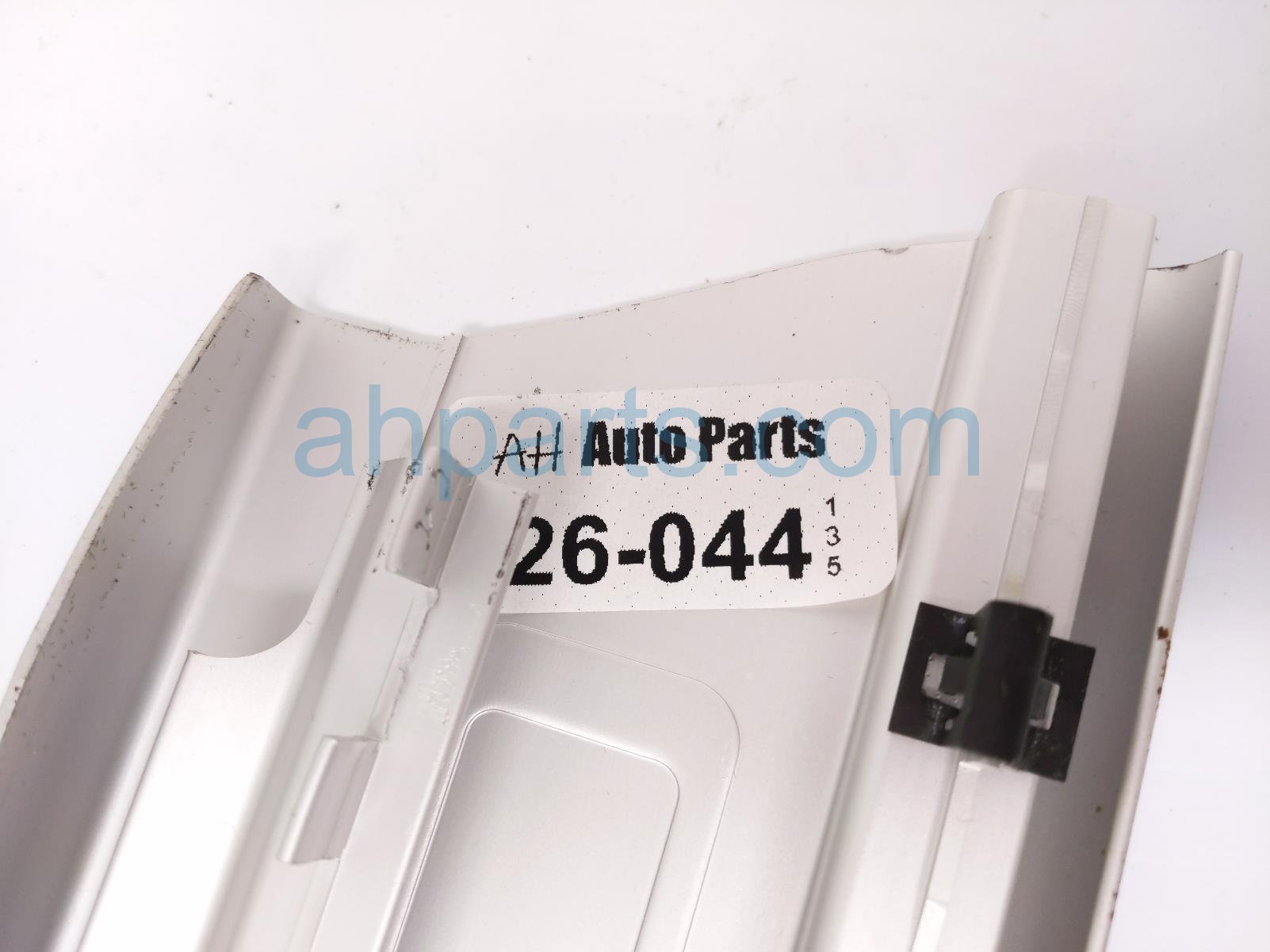 2020 Land Rover Range Rover Sport Rear Passenger Door Sill Scuff Plate blk LR035838 Replacement 2020 Land Rover Range Rover Sport Rear Passenger Door Sill Scuff Plate blk LR035838 Replacement thumbnail