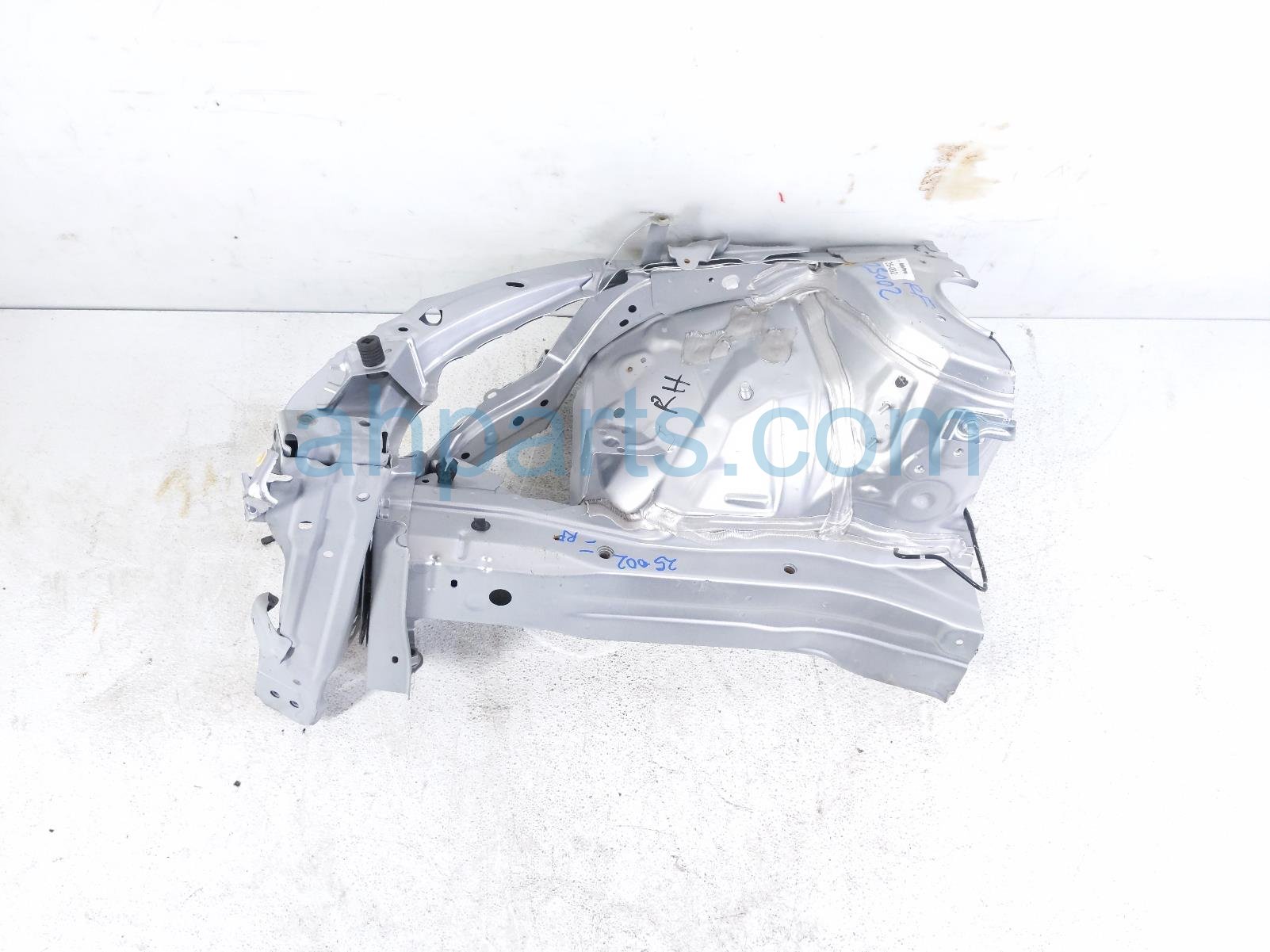 $299 Toyota RH APRON / SHOCK TOWER CUT - SILVER