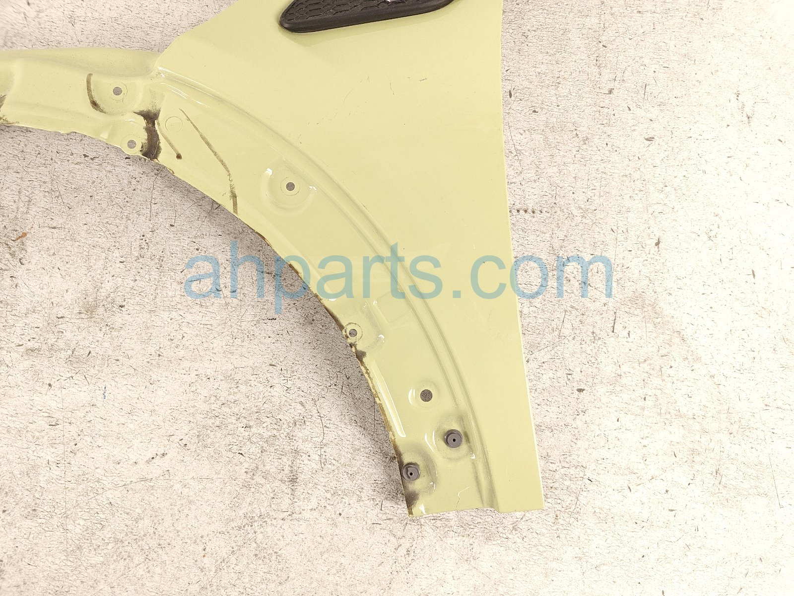 2023 BMW Mini Cooper Front Driver Fender Yellow 41 00 7 374 521 Replacement 2023 BMW Mini Cooper Front Driver Fender Yellow 41 00 7 374 521 Replacement thumbnail