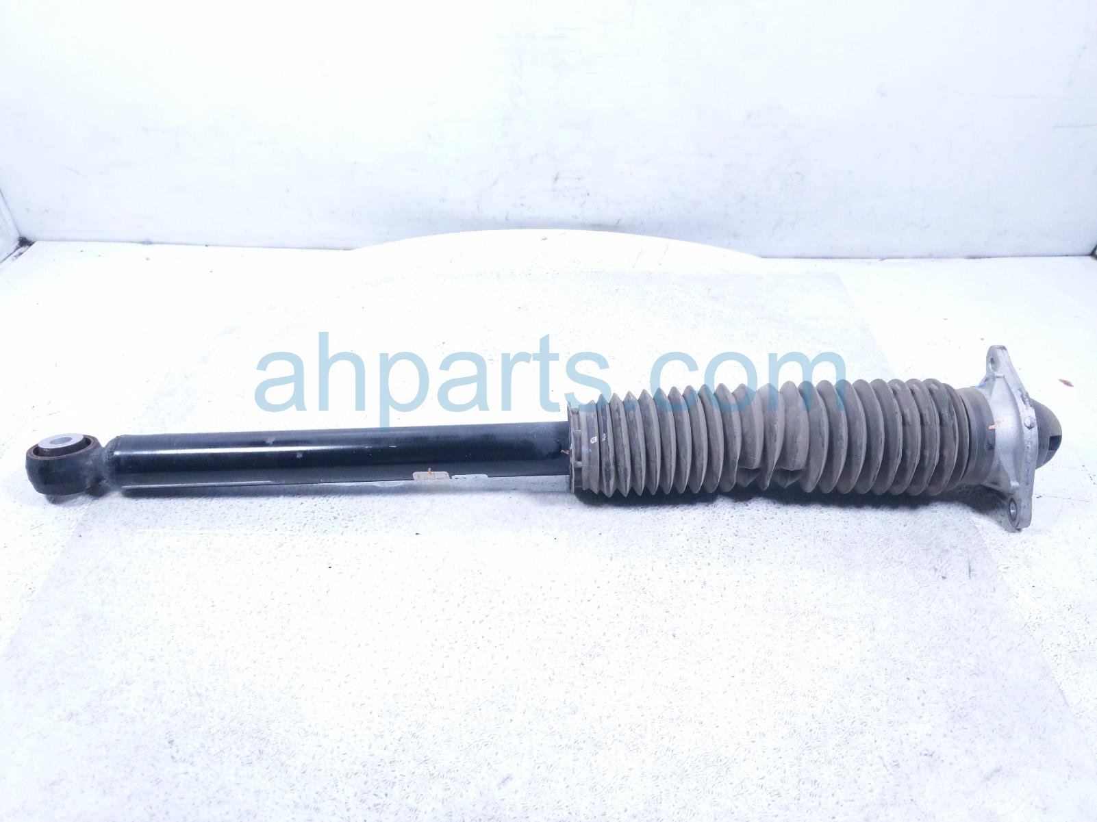Honda RR/LH SHOCK ABSORBER