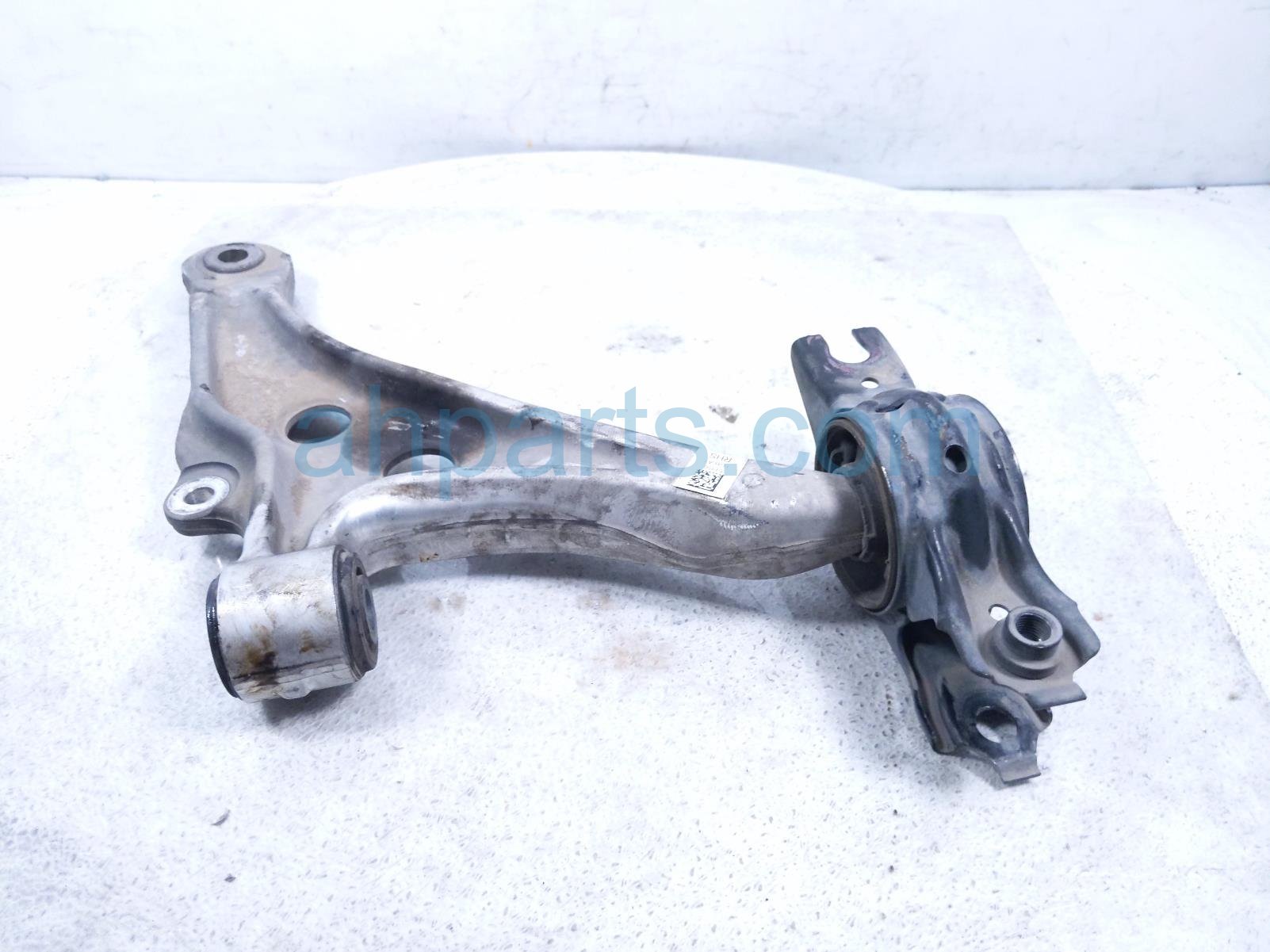 2021 Honda Civic Front Passenger Lower Control Arm 51350 TGH A11 Replacement 2021 Honda Civic Front Passenger Lower Control Arm 51350 TGH A11 Replacement thumbnail