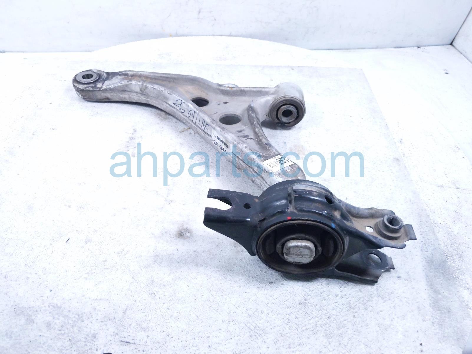 2021 Honda Civic Front Driver Lower Control Arm 51360 TGH A11 Replacement 2021 Honda Civic Front Driver Lower Control Arm 51360 TGH A11 Replacement thumbnail