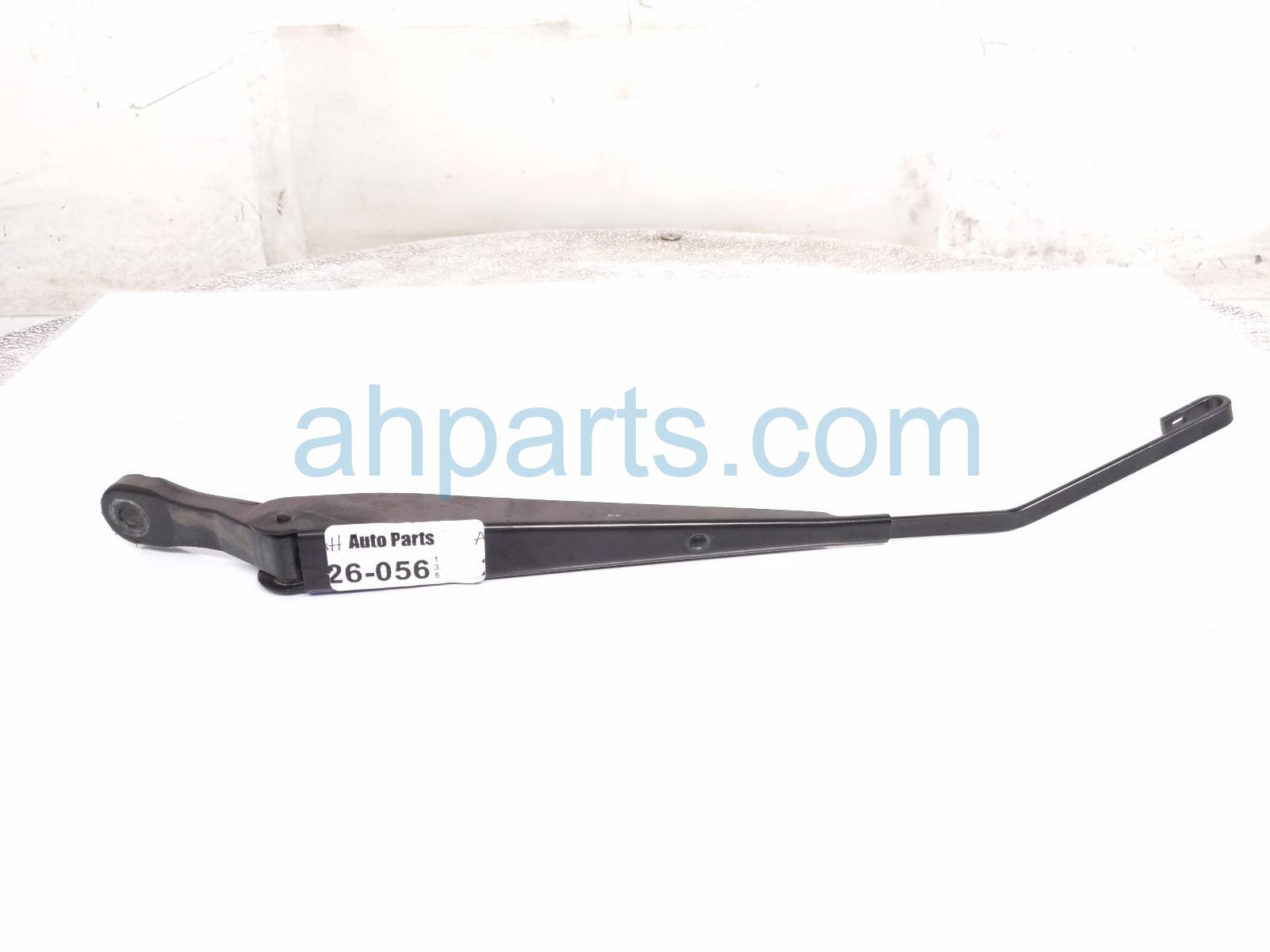 Jeep LH WINDSHIELD WIPER ARM
