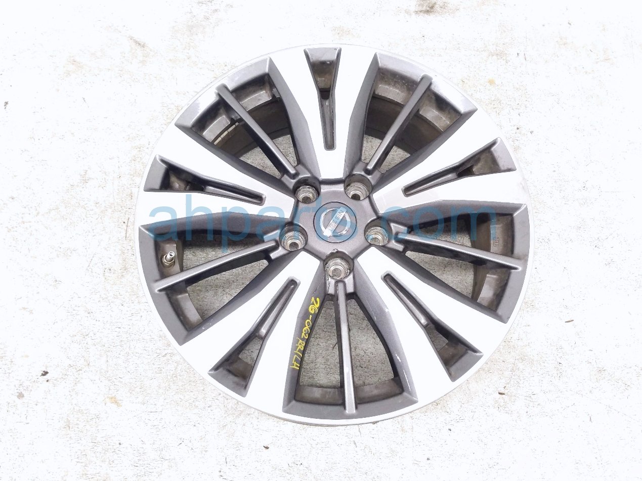 Nissan RR/LH WHEEL / RIM - LIGHT CURB