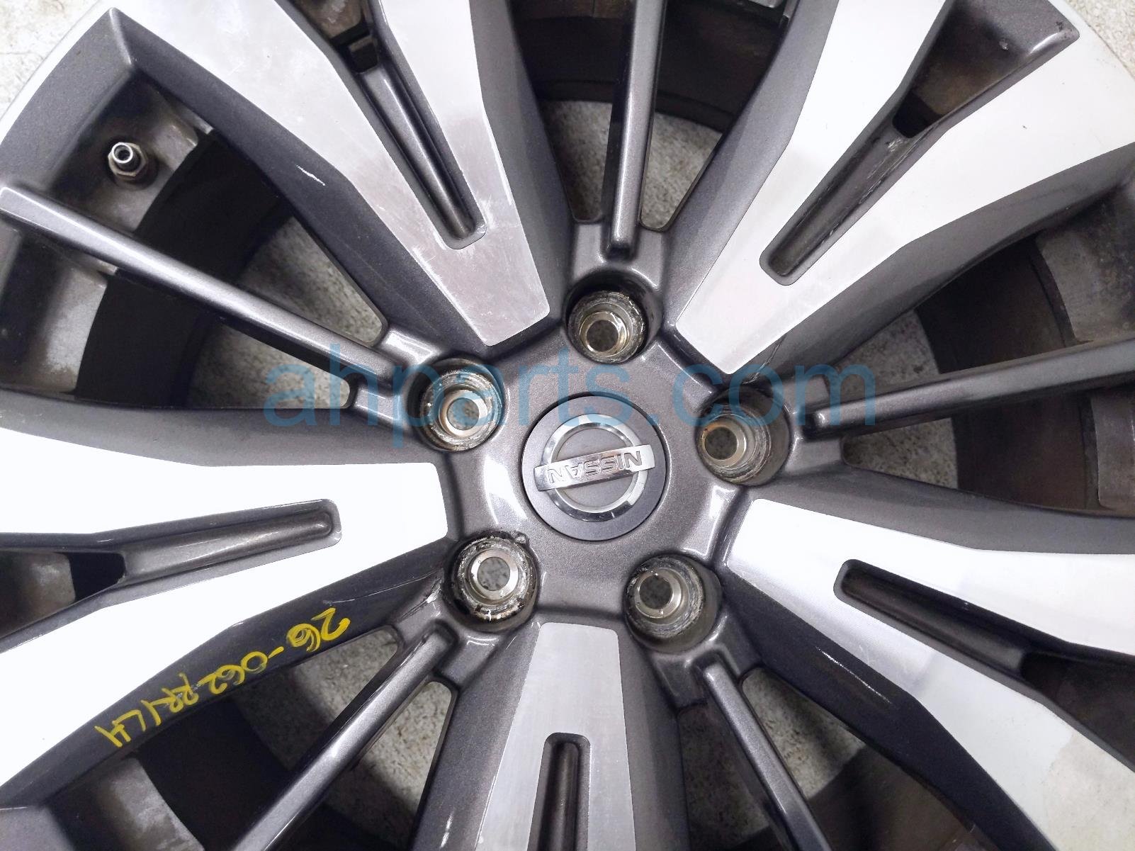 2017 Nissan Pathfinder Rear Driver Wheel / Rim Light Curb 40300 9PF2A Replacement 2017 Nissan Pathfinder Rear Driver Wheel / Rim Light Curb 40300 9PF2A Replacement thumbnail