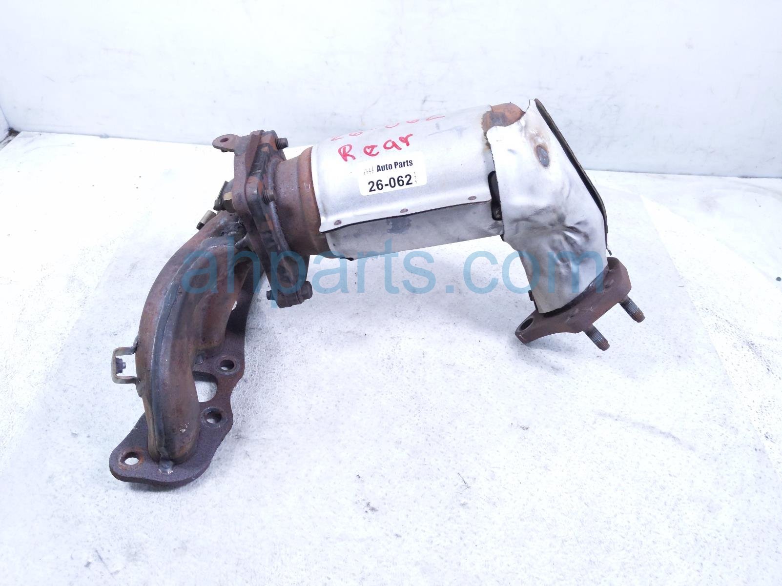Nissan REAR EXHAUST MANIFOLD