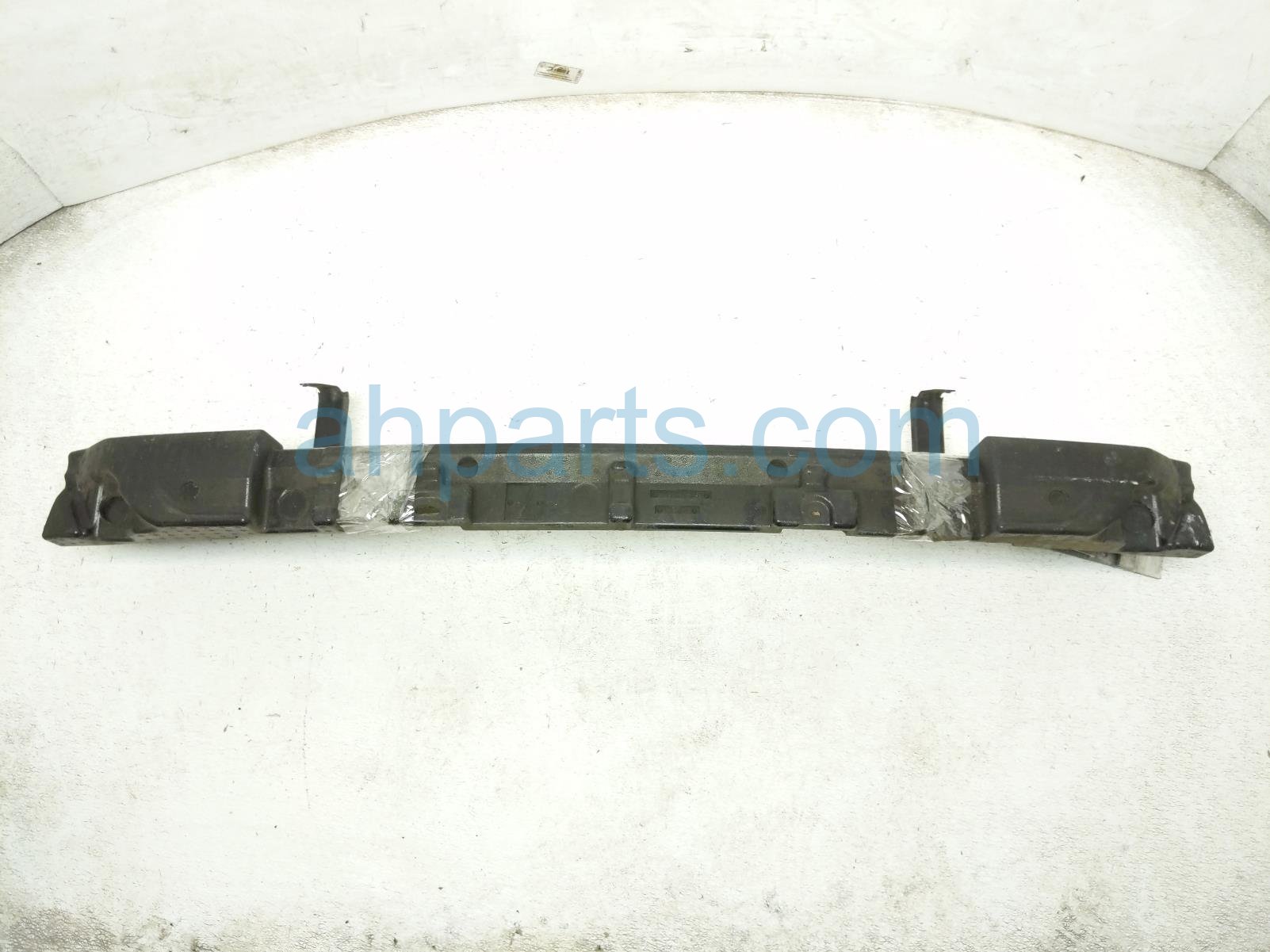 Nissan REAR BUMPER REINFORCEMENT BAR