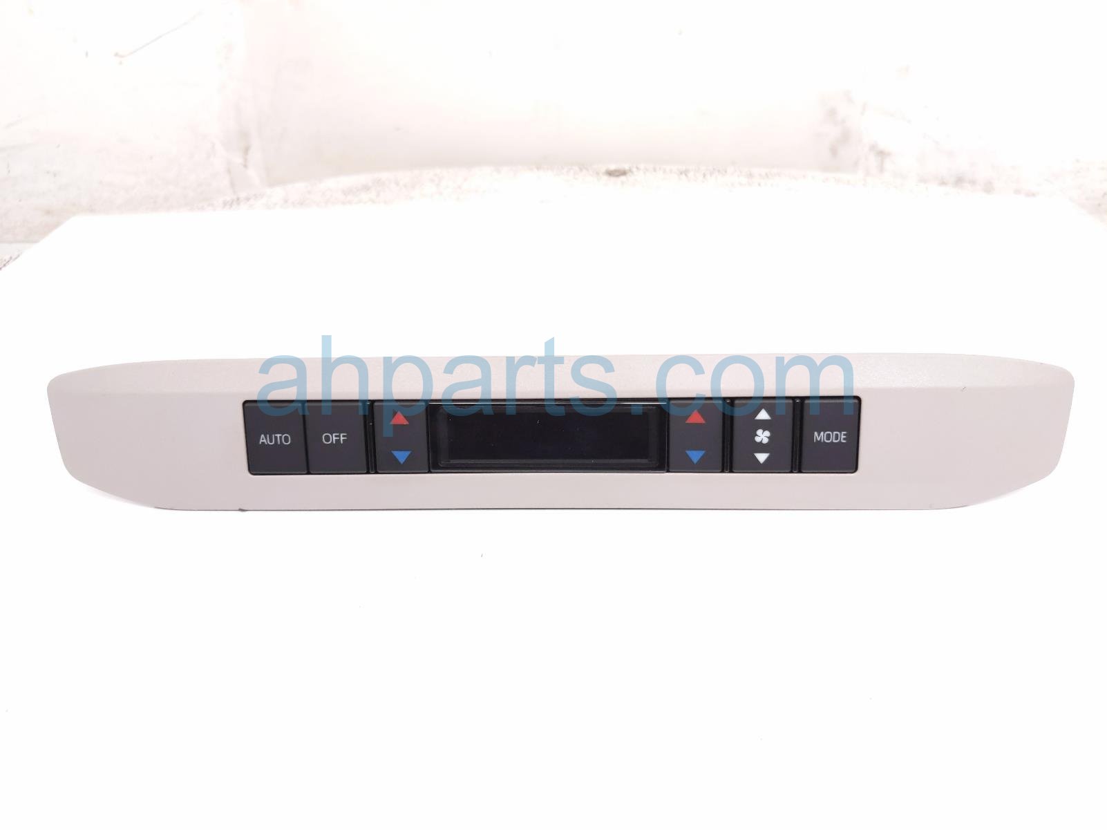 Toyota REAR A/C CLIMATE CONTROL PANEL