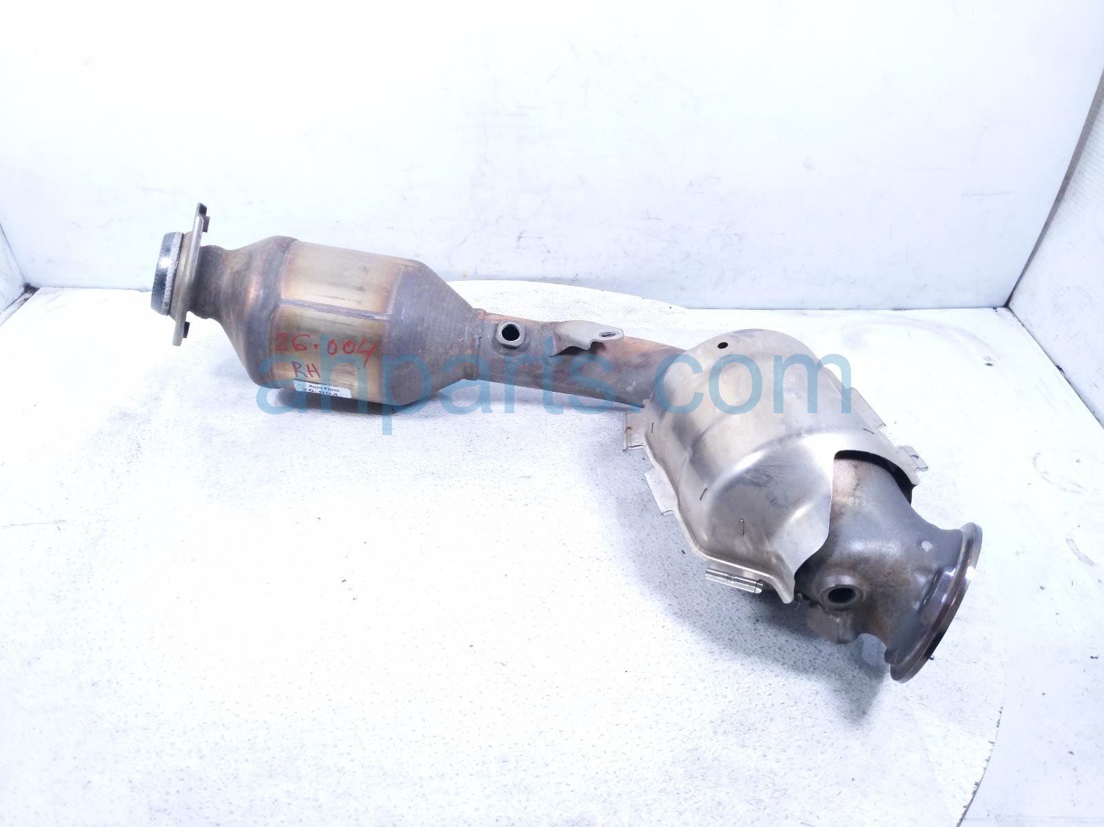 $795 Toyota RH CATALYTIC CONVERTER - 3.5TT 4X2