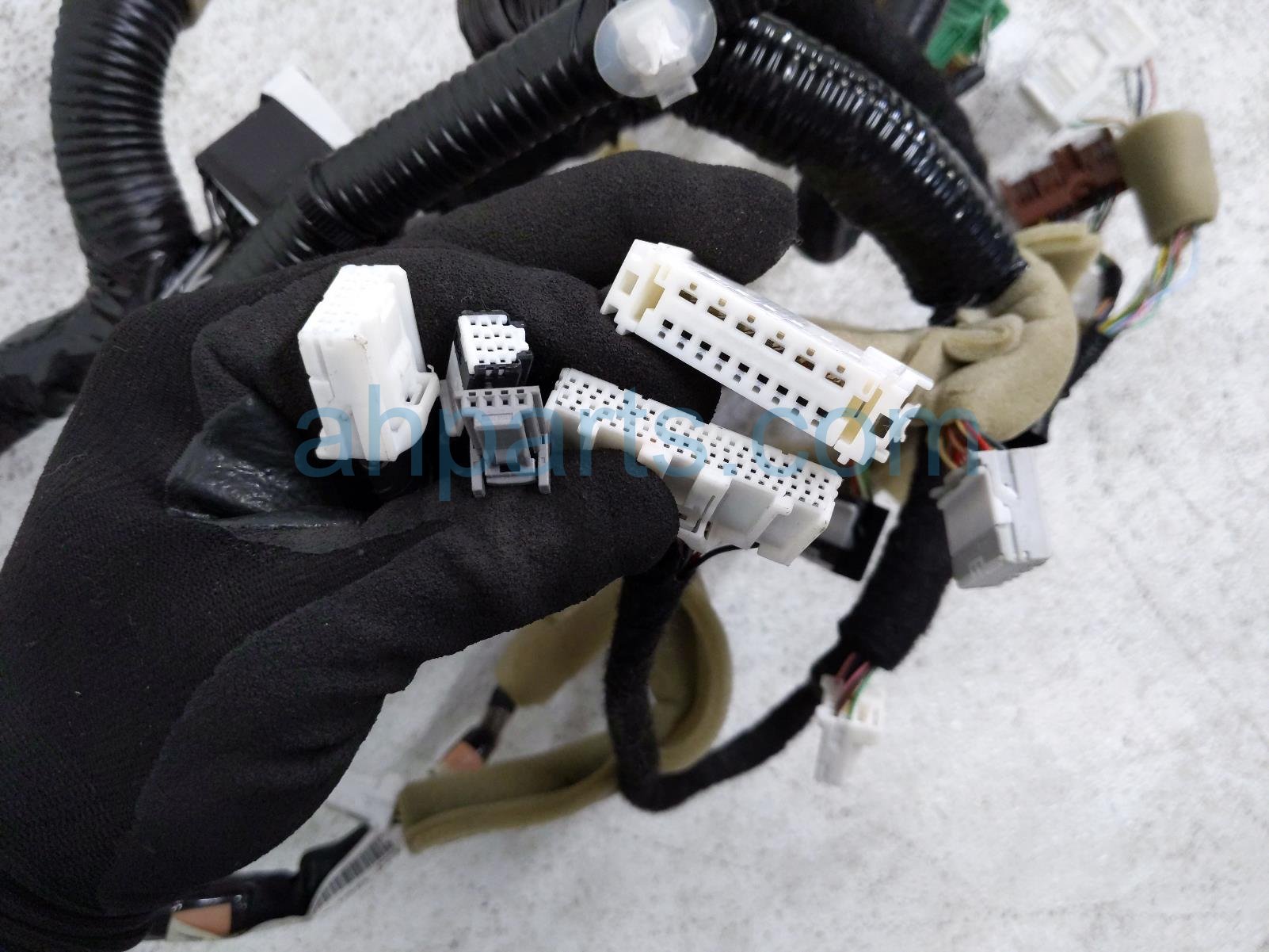 2017 Nissan Pathfinder Dash Instrument Wire Harness Sv 24010 9PJ0B Replacement 2017 Nissan Pathfinder Dash Instrument Wire Harness Sv 24010 9PJ0B Replacement thumbnail