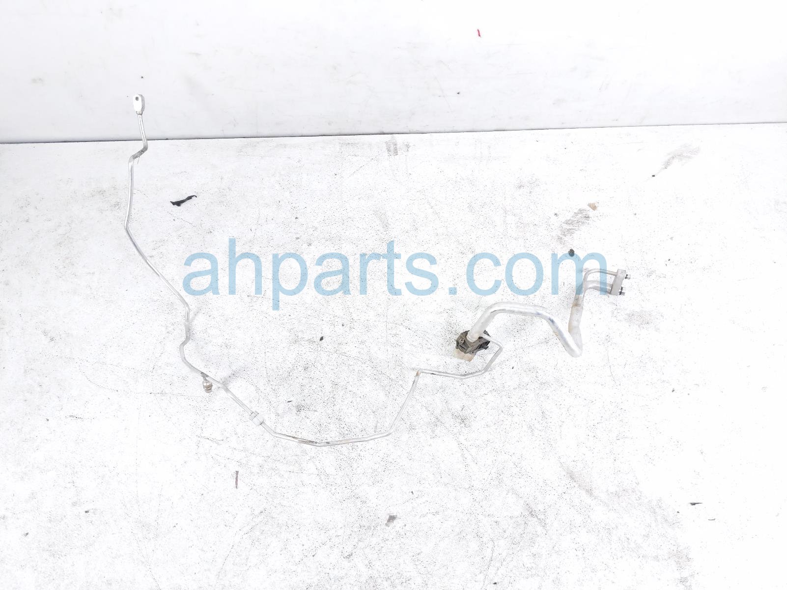 Honda A/C HEAT EXCH & REC PIPE - TYPE-R