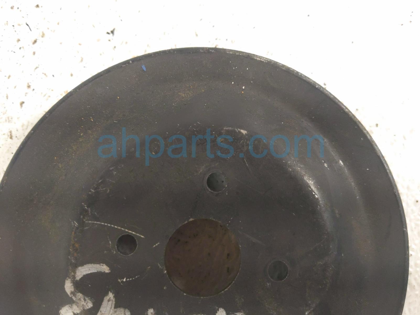 1993 Saab 9000 Harmonic Balancer Crankshaft Pulley 30544756 Replacement 1993 Saab 9000 Harmonic Balancer Crankshaft Pulley 30544756 Replacement thumbnail